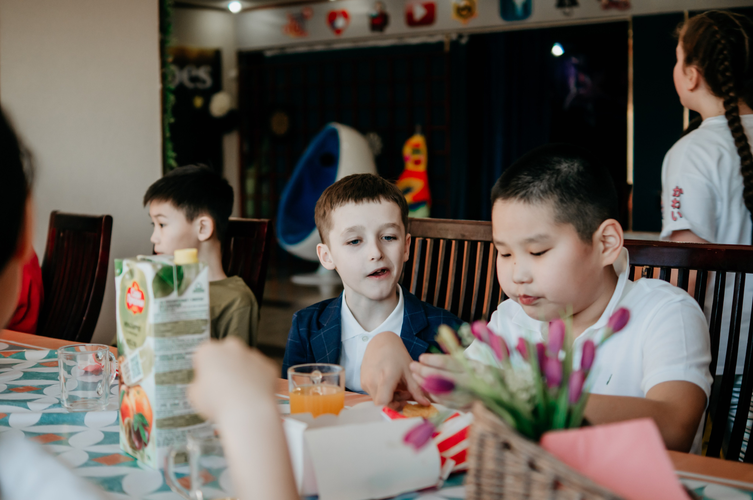 Детский фотограф в Улан-Удэ. сьемка утренников, школьных выпускных и детских праздников. Фотограф в Улан-Удэ. Свадебный фотограф в Улан-Удэ