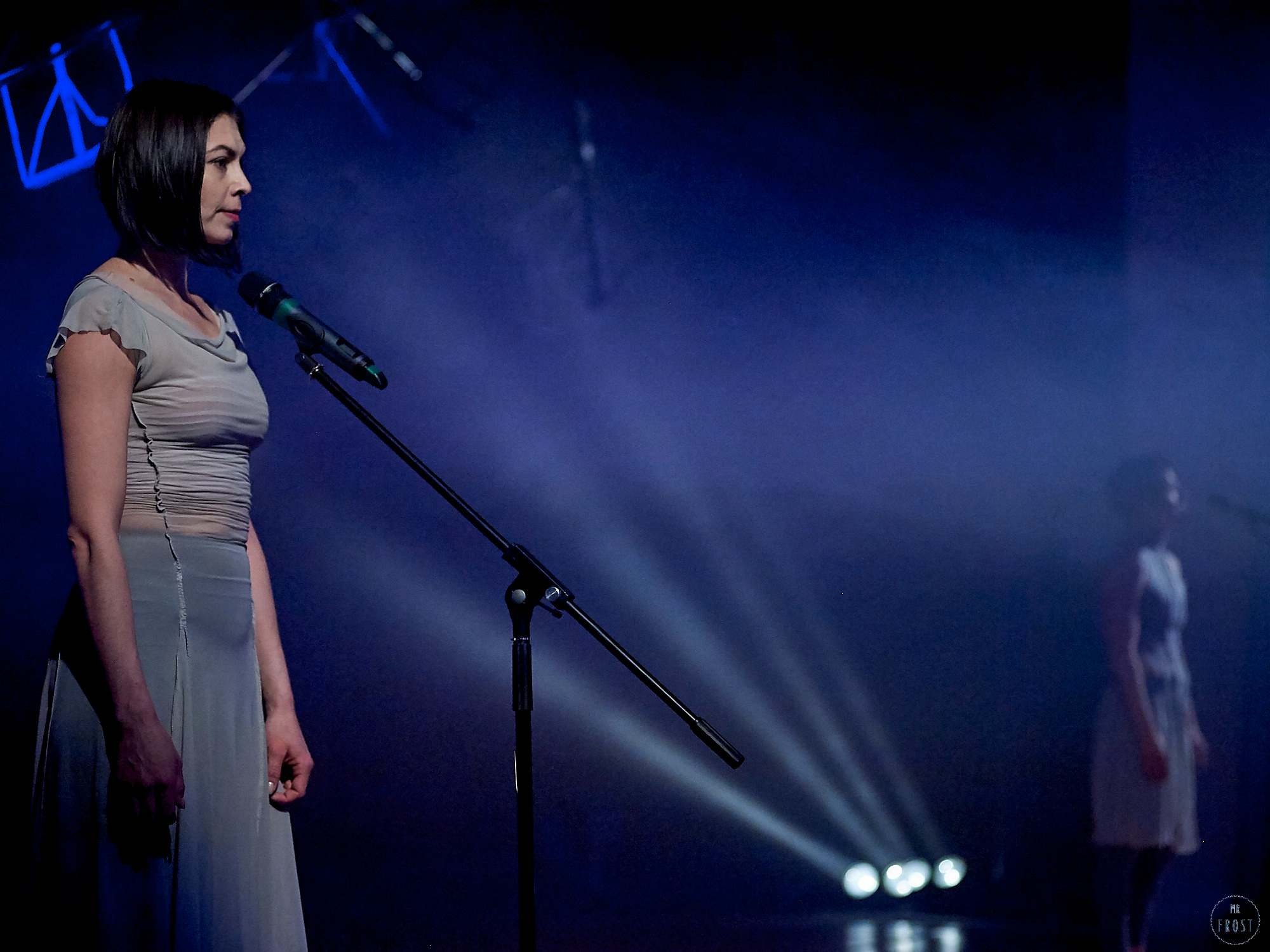 НЕСИНХРОННО. Челябинский театр современного танца. Фотографии отовсюду и обо всем