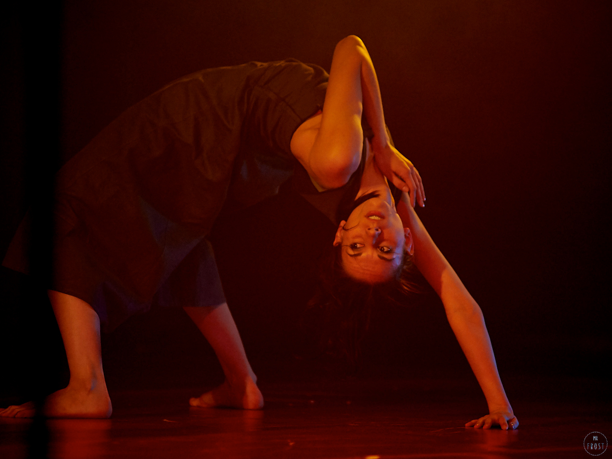 НЕСИНХРОННО. Челябинский театр современного танца. Фотографии отовсюду и обо всем