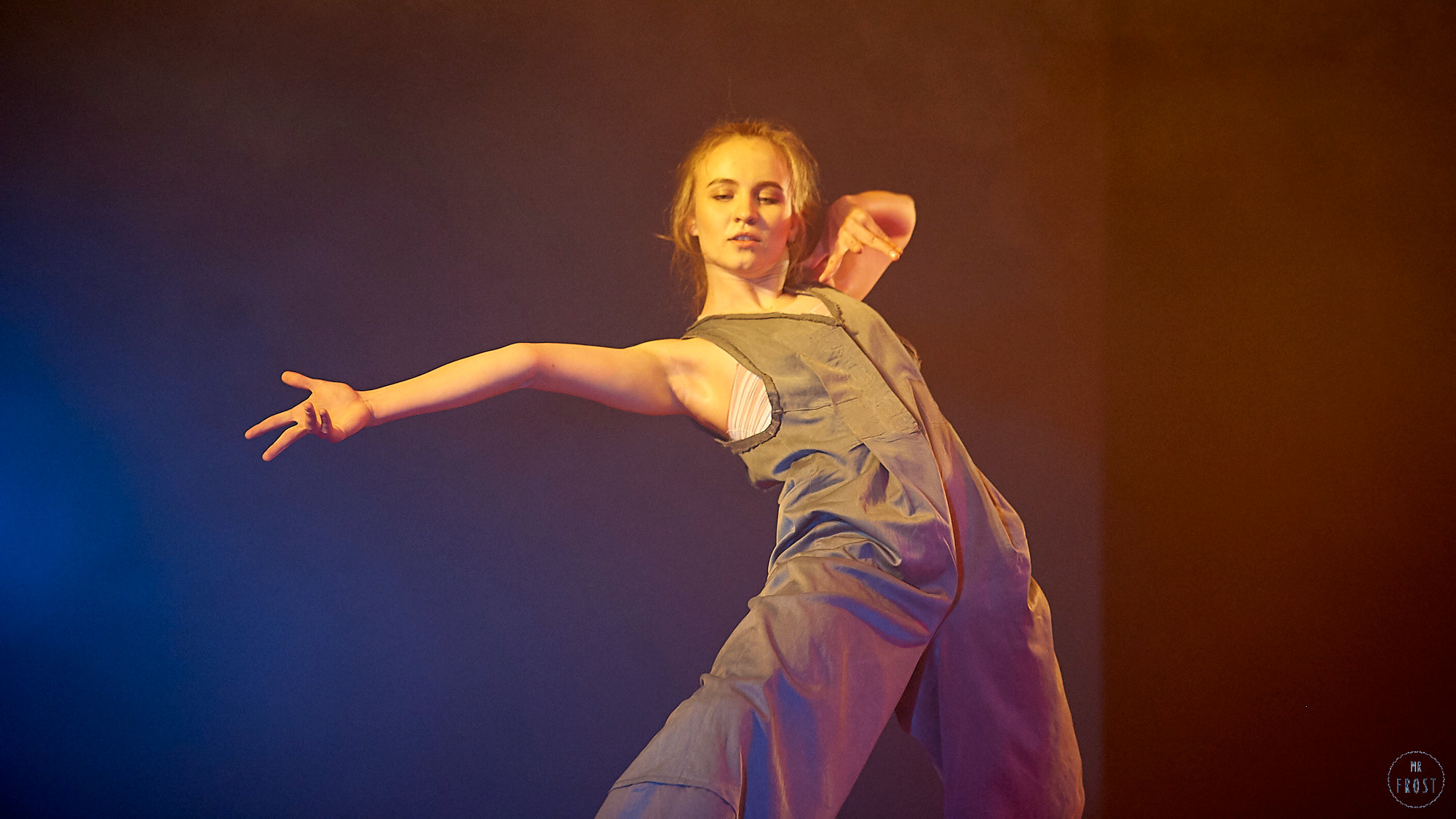 НЕСИНХРОННО. Челябинский театр современного танца. Фотографии отовсюду и обо всем