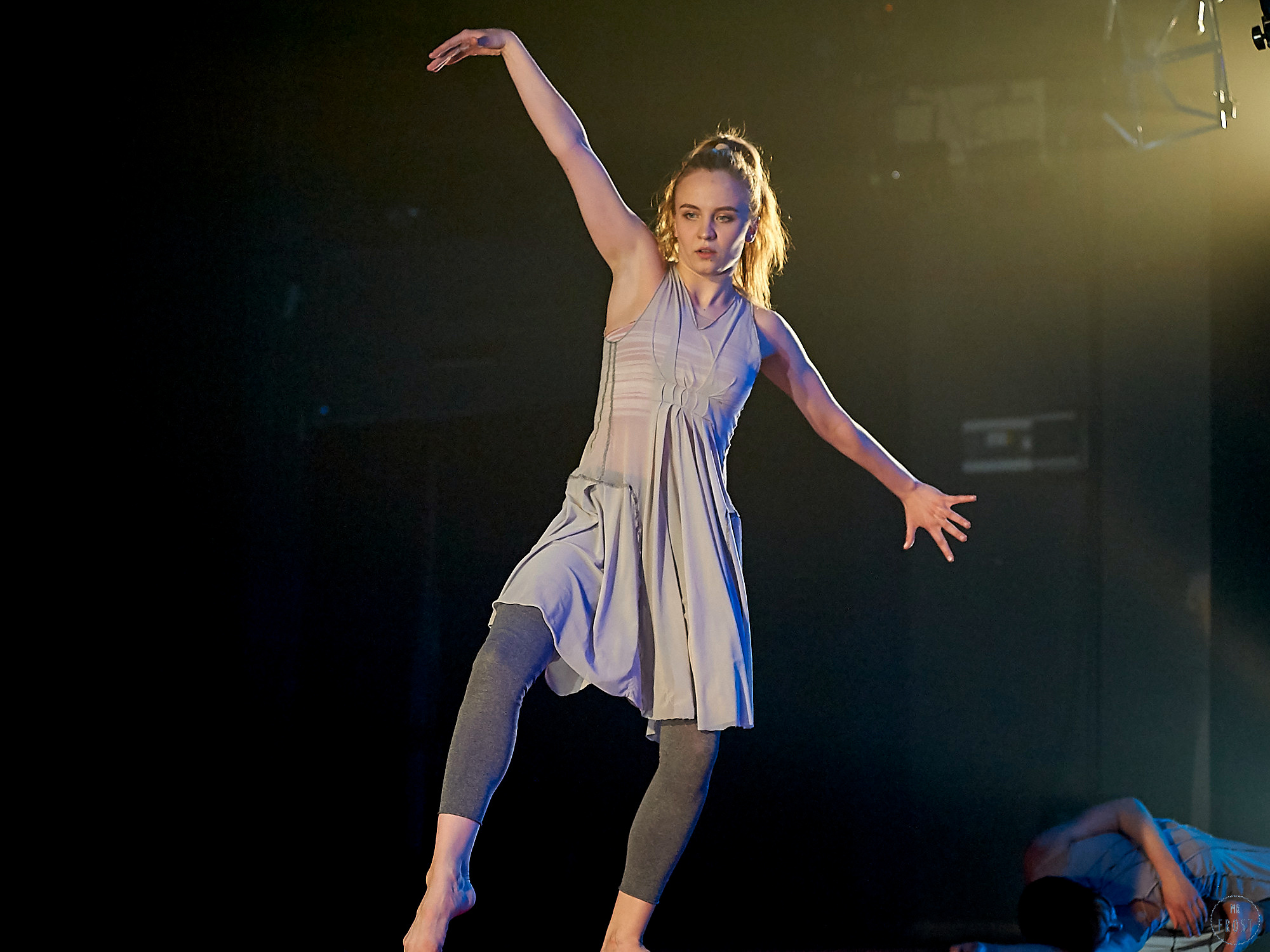 НЕСИНХРОННО. Челябинский театр современного танца. Фотографии отовсюду и обо всем