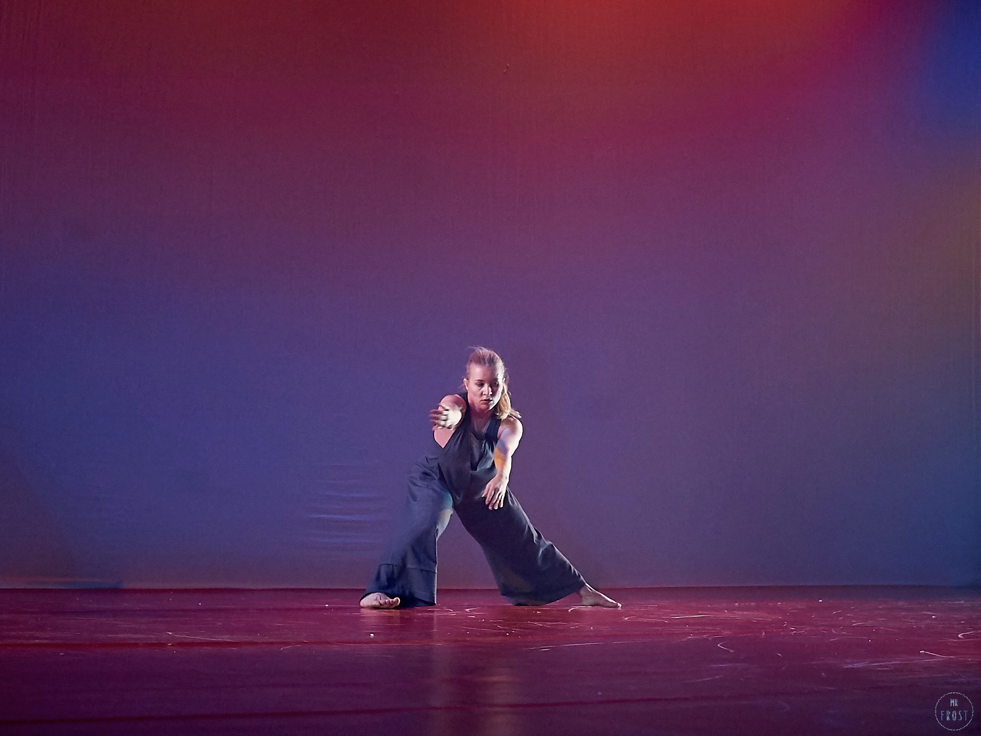 НЕСИНХРОННО. Челябинский театр современного танца. Фотографии отовсюду и обо всем