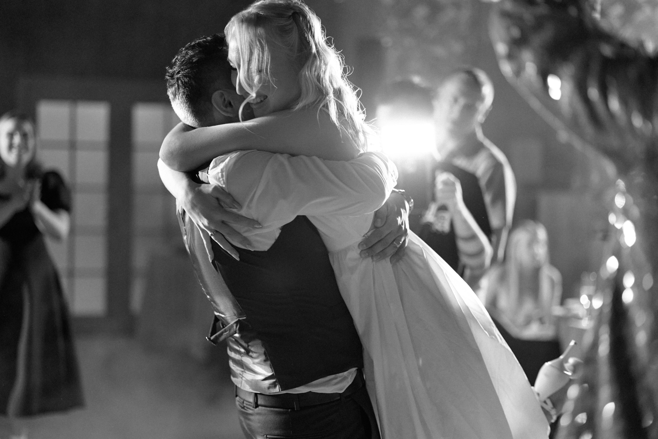 Роман & Арина. Сестры Карабаза. Фотографы и ретушеры в Москве и Санкт-Петербурге