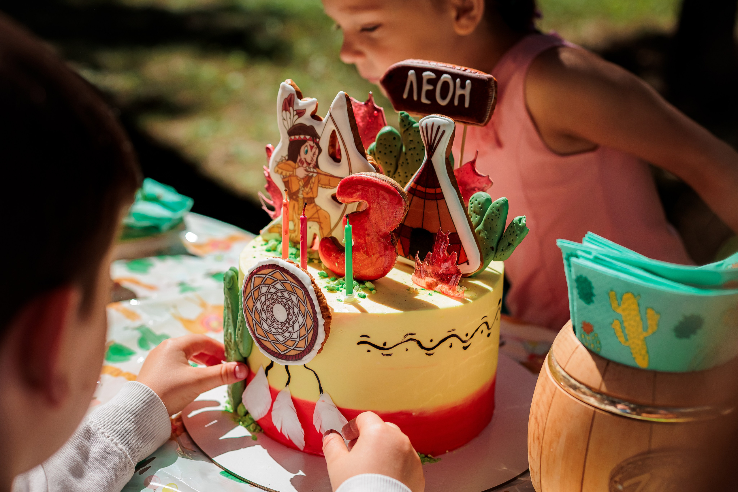 День рождения Леона «Индейцы». Семейный и детский фотограф Комина Елена, Власиха, Одинцово