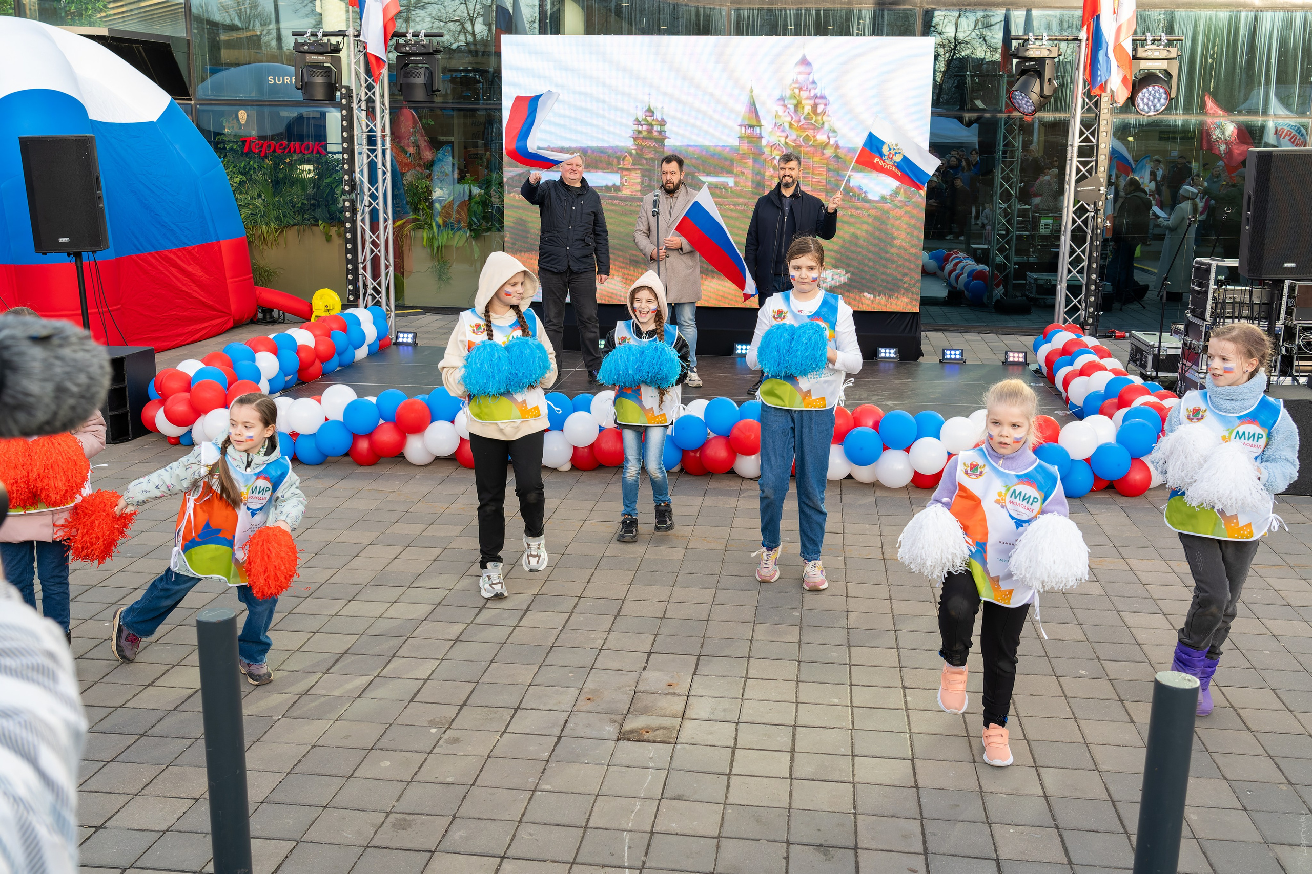 Концерт Крымская весна. «Студия DRONAVT`s» — видеосъёмка и фотография г. Москва