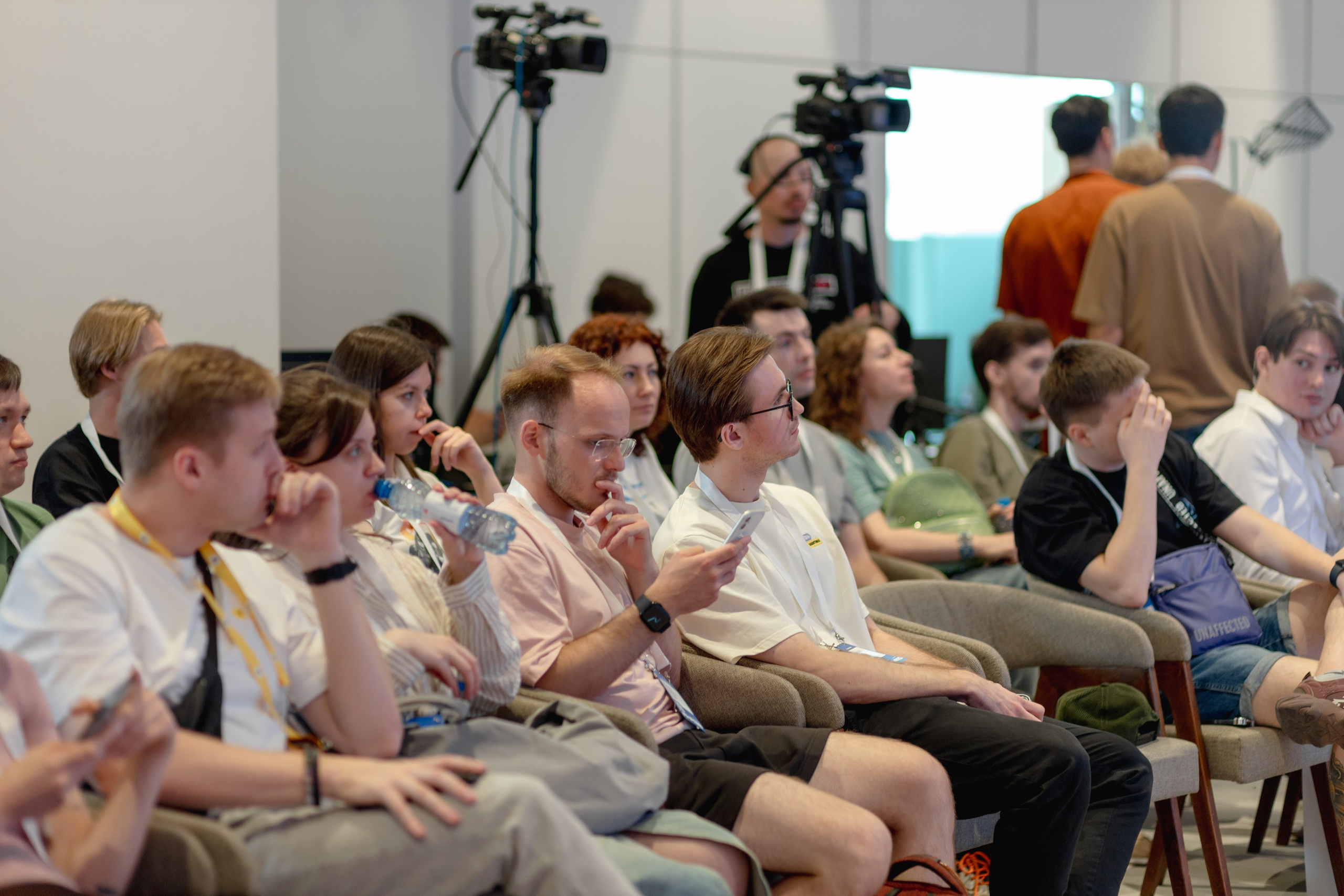 Aha! — 29–30 мая 2025. Фотобанк Матемаркетинг