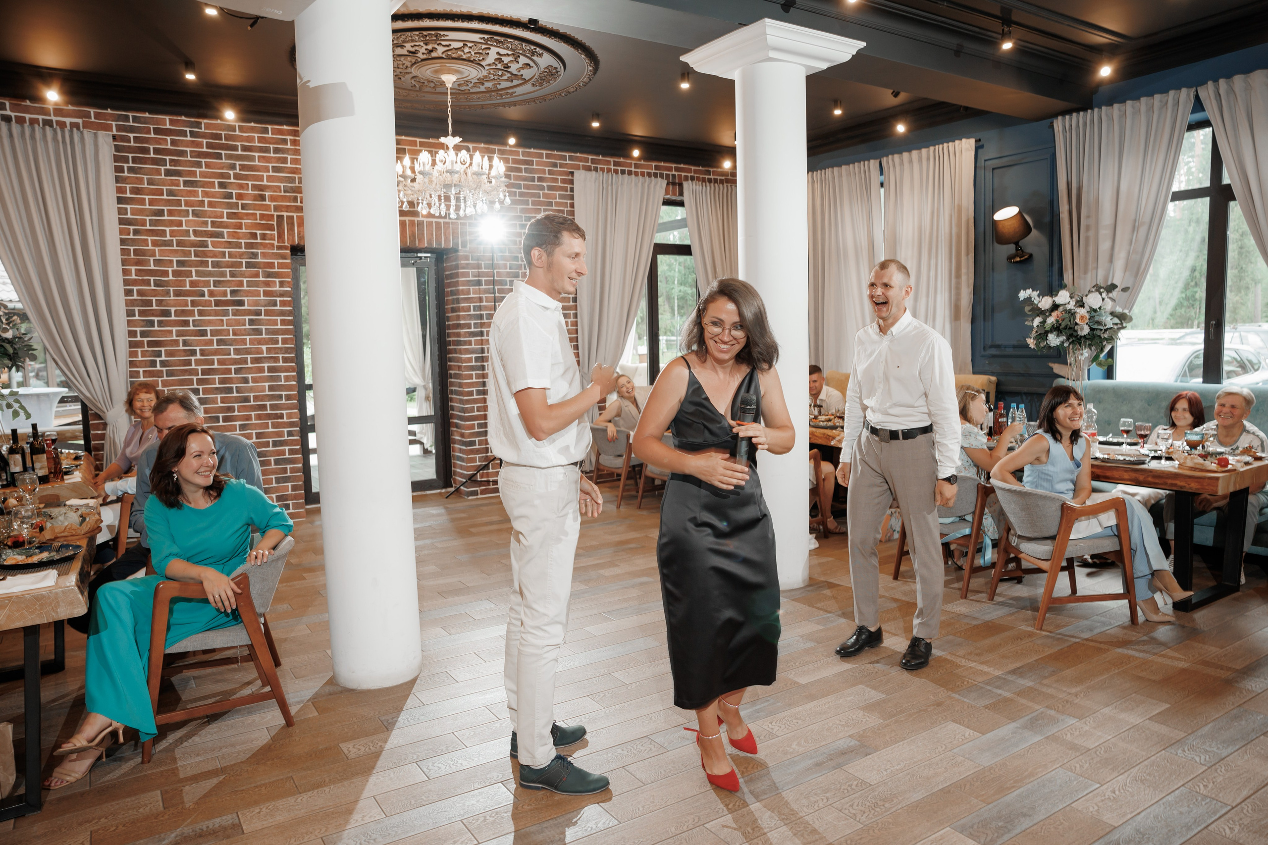 Полина и Дмитрий, загородный клуб «Барин», ЗАГС в г. Пушкино. Свадебный и репортажный фотограф (Москва, Королев и другие)