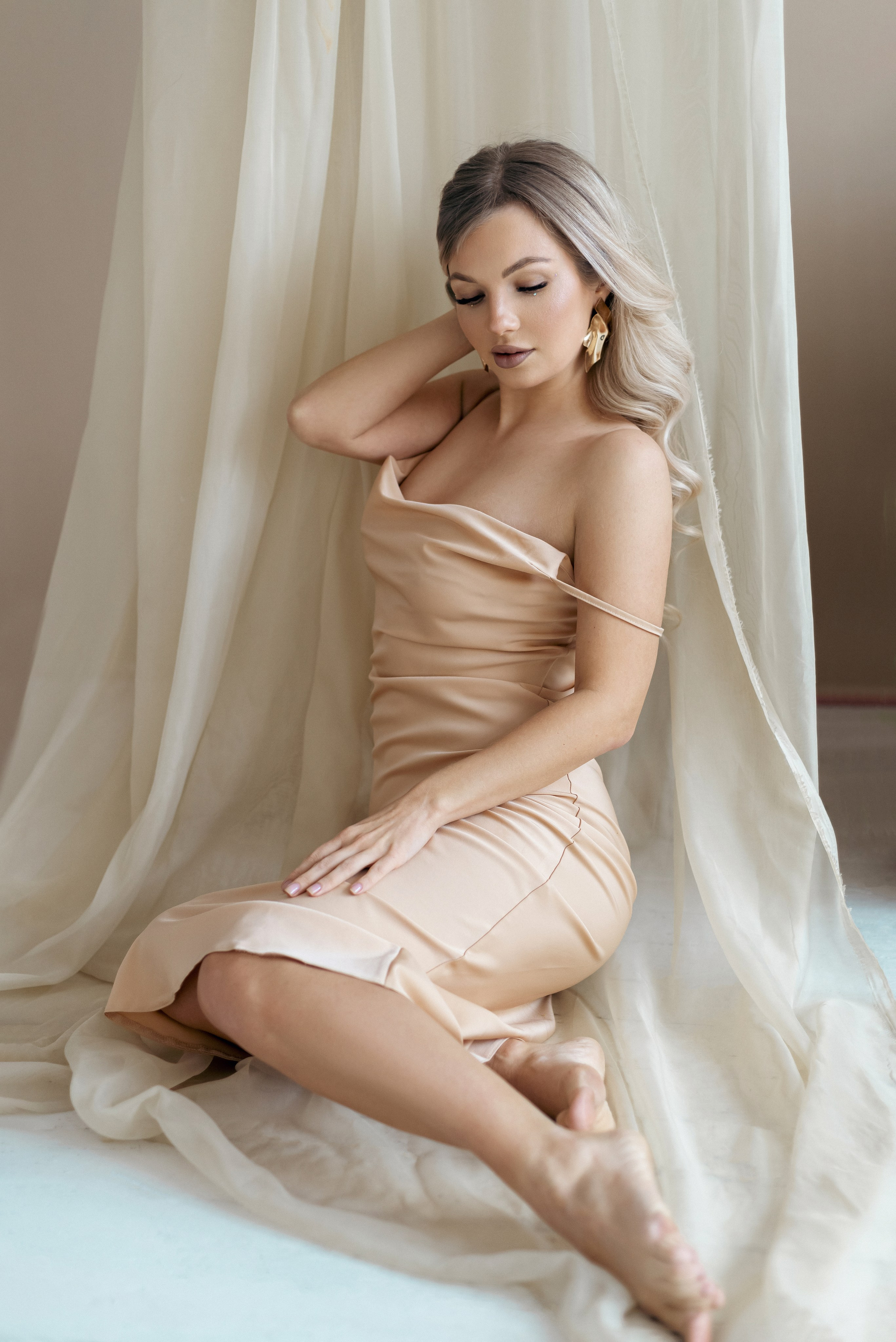 В студии 2. Асель Мурзина фотограф Казань