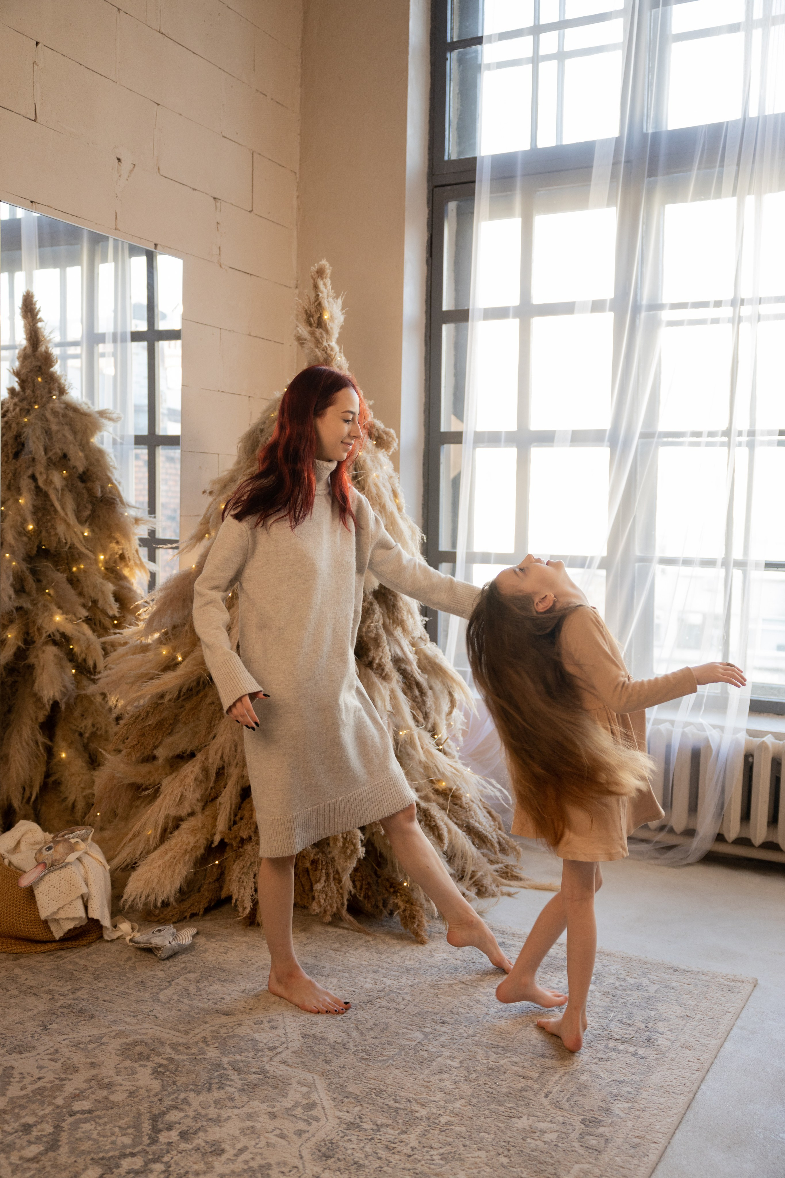 Л ю б о в ь между Вами и посреди Вас. Виноградова Маргарита. Фотограф P r o Явления