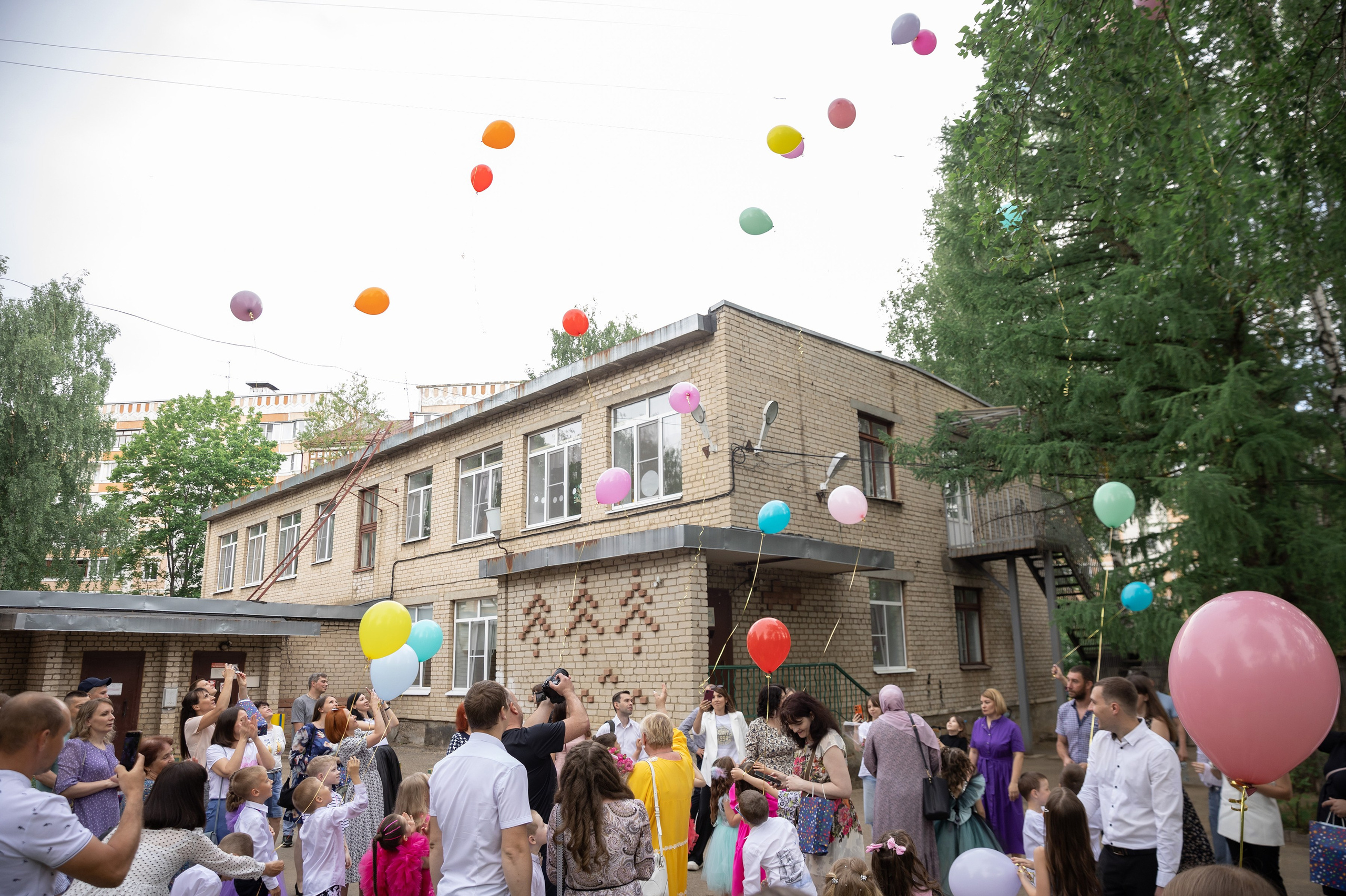 Выпускные в детском саду. Свадебный и семейный фотограф в Костроме Константин Квашнин