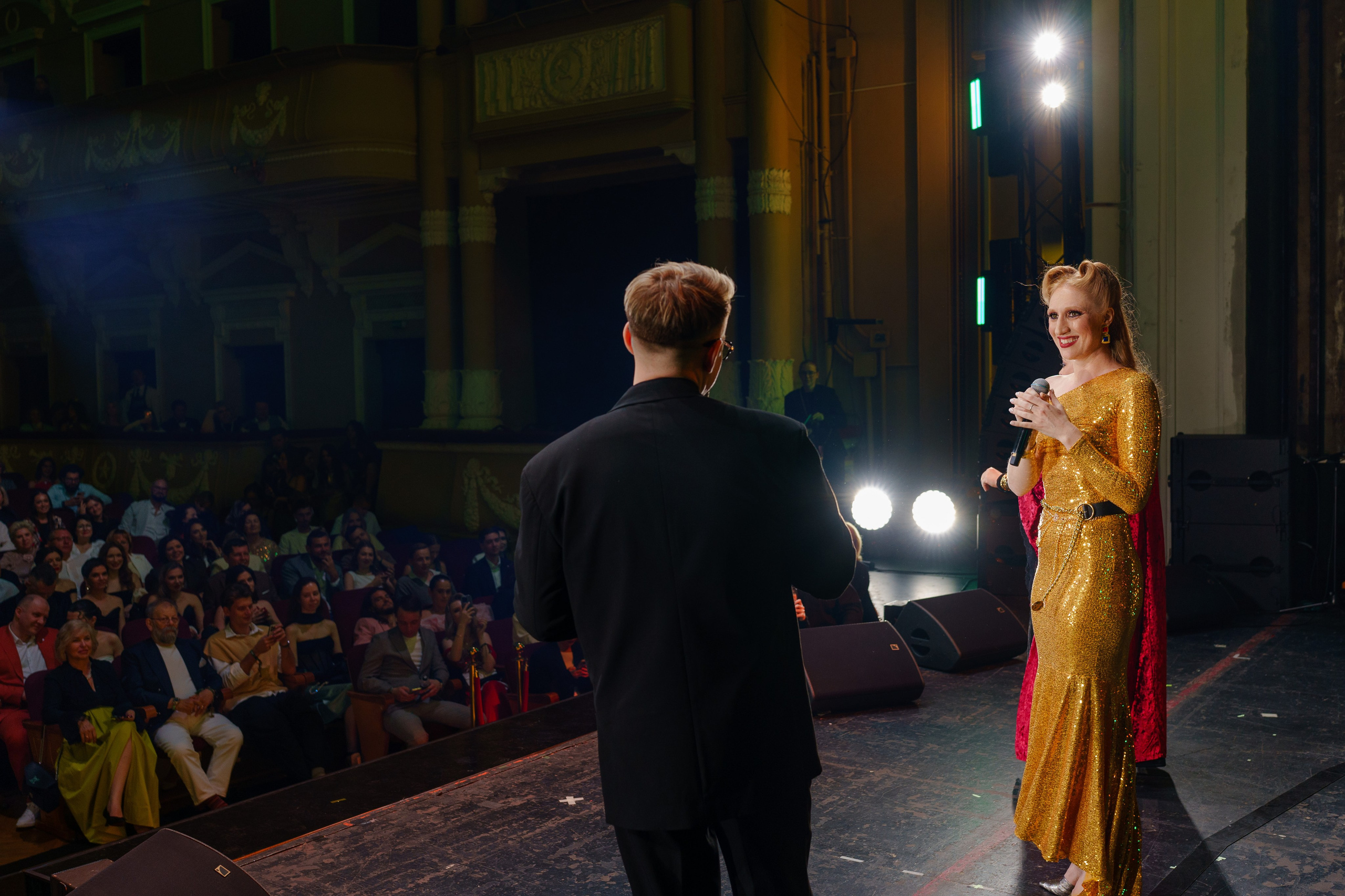 Фотограф репортажный на премию. Репортажный фотограф в Москве Саша Дружинина