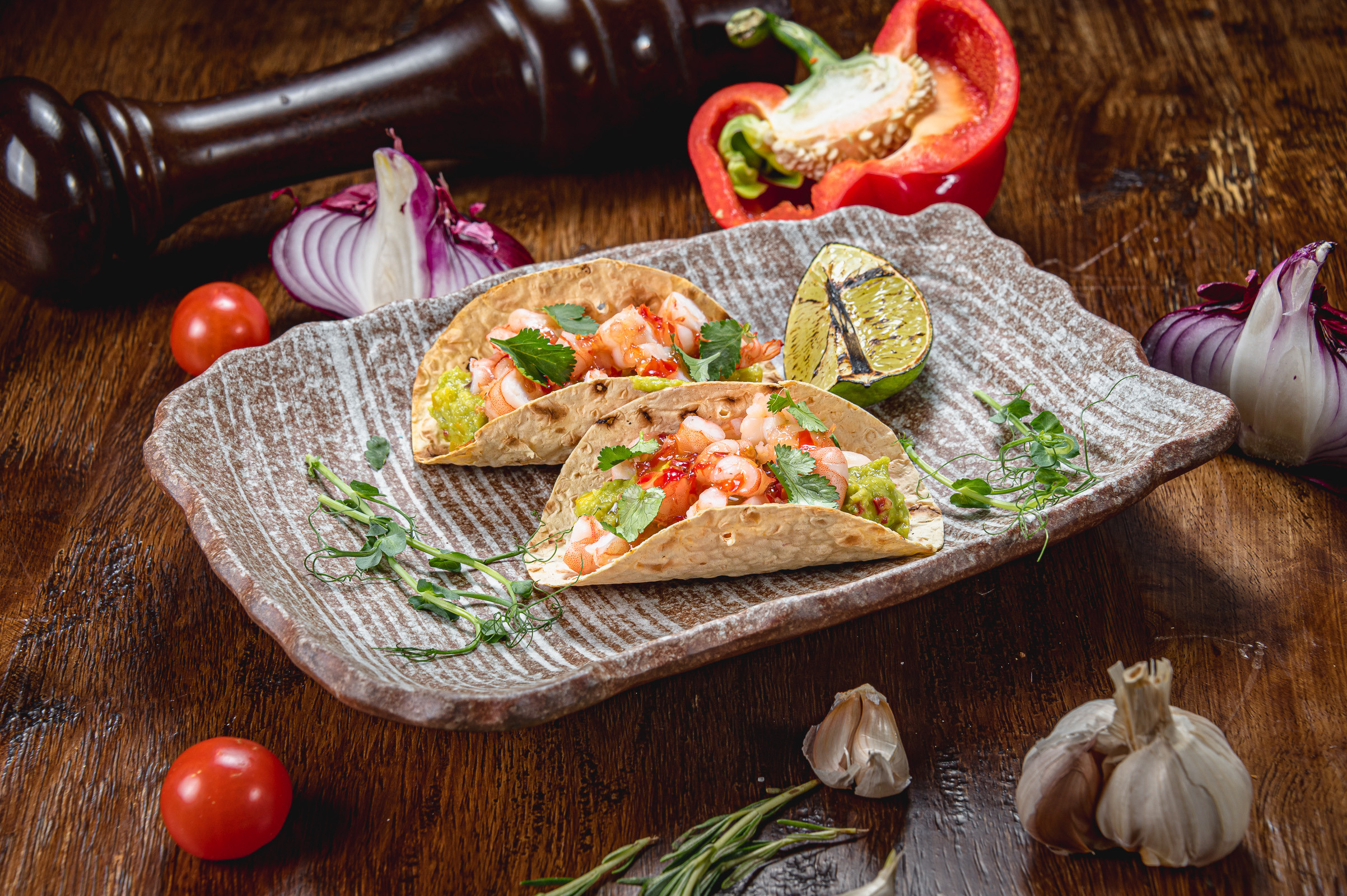 Фотосессия блюд для меню и сайта НАРОДНЫЙ БАР в Ялте. Фотограф интерьеров Фотосъемка рекламы в Ялте и по Крыму