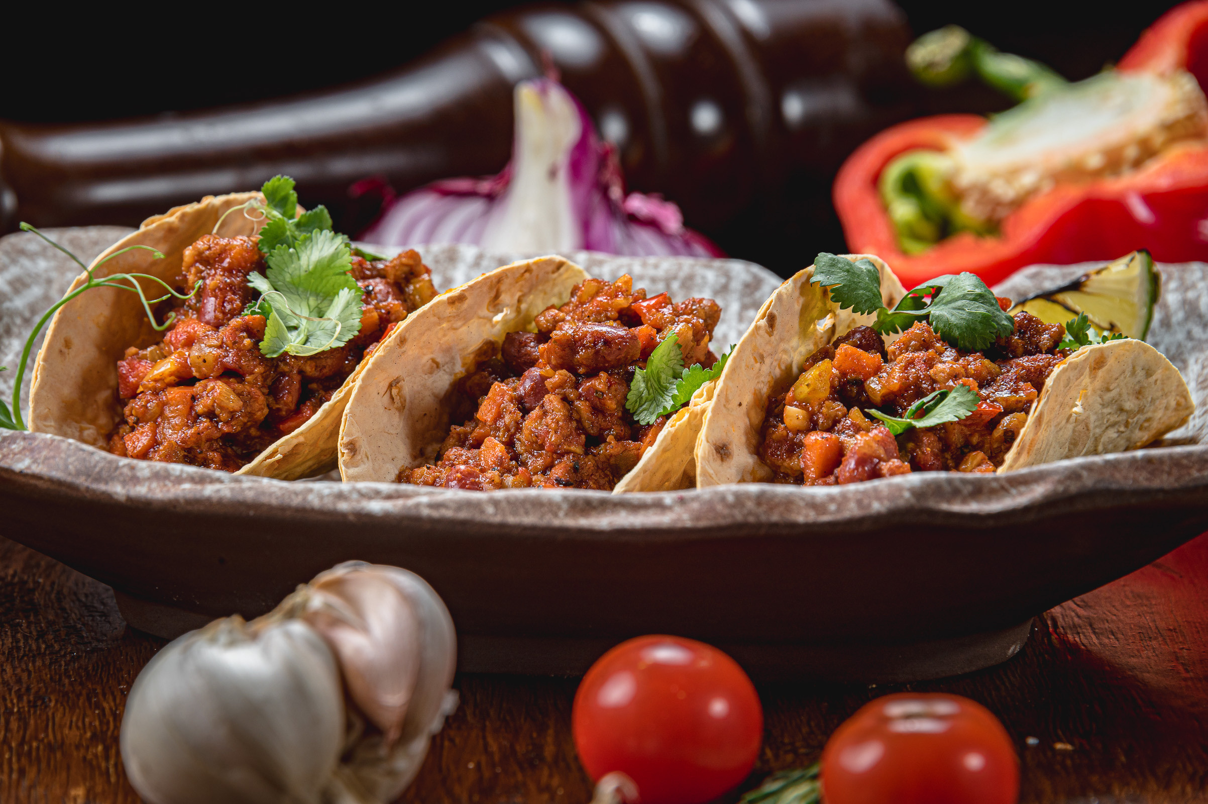 Фотосессия блюд для меню и сайта НАРОДНЫЙ БАР в Ялте. Фотограф интерьеров Фотосъемка рекламы в Ялте и по Крыму