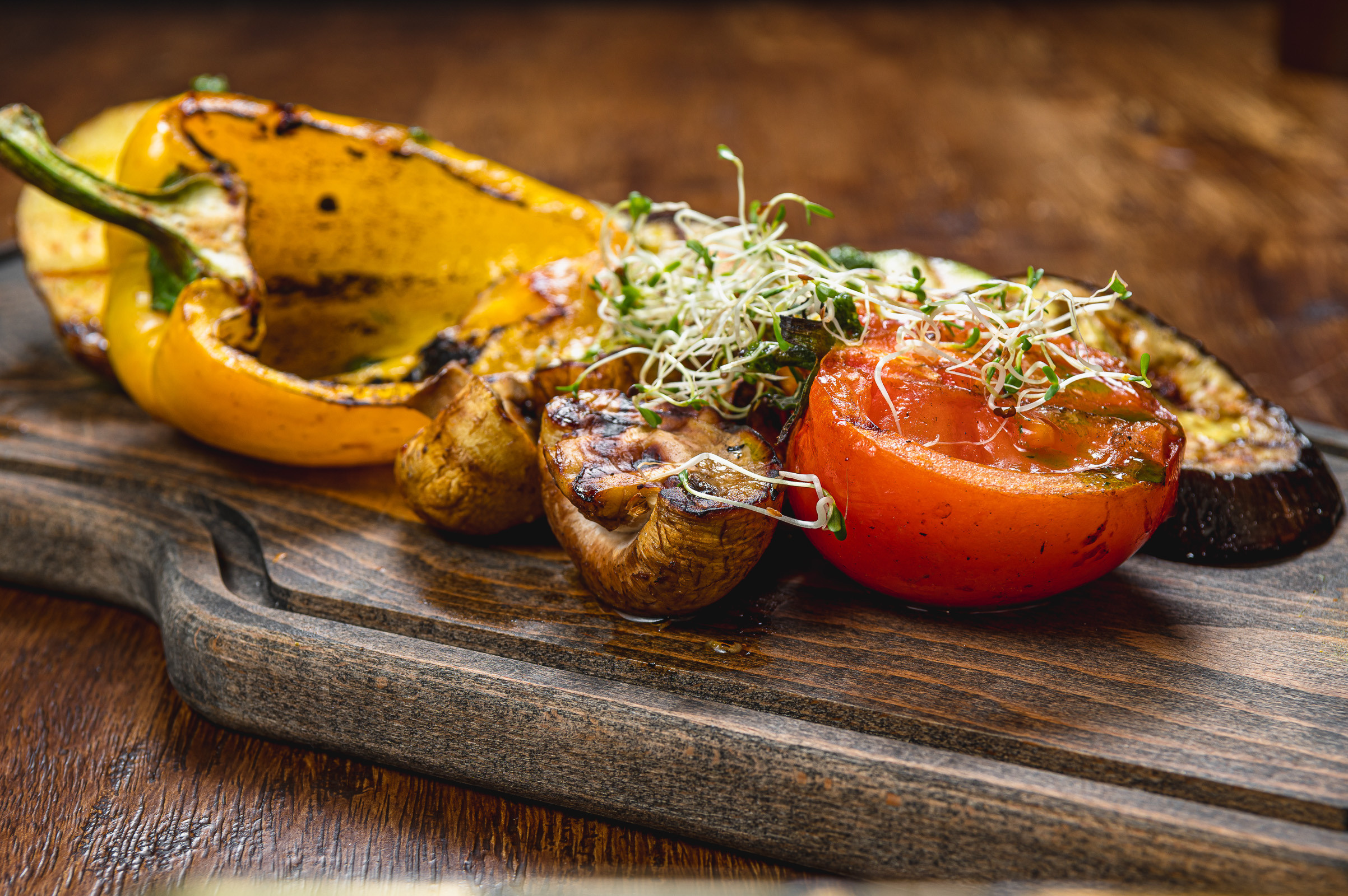 Фотосессия блюд для меню и сайта НАРОДНЫЙ БАР в Ялте. Фотограф интерьеров Фотосъемка рекламы в Ялте и по Крыму