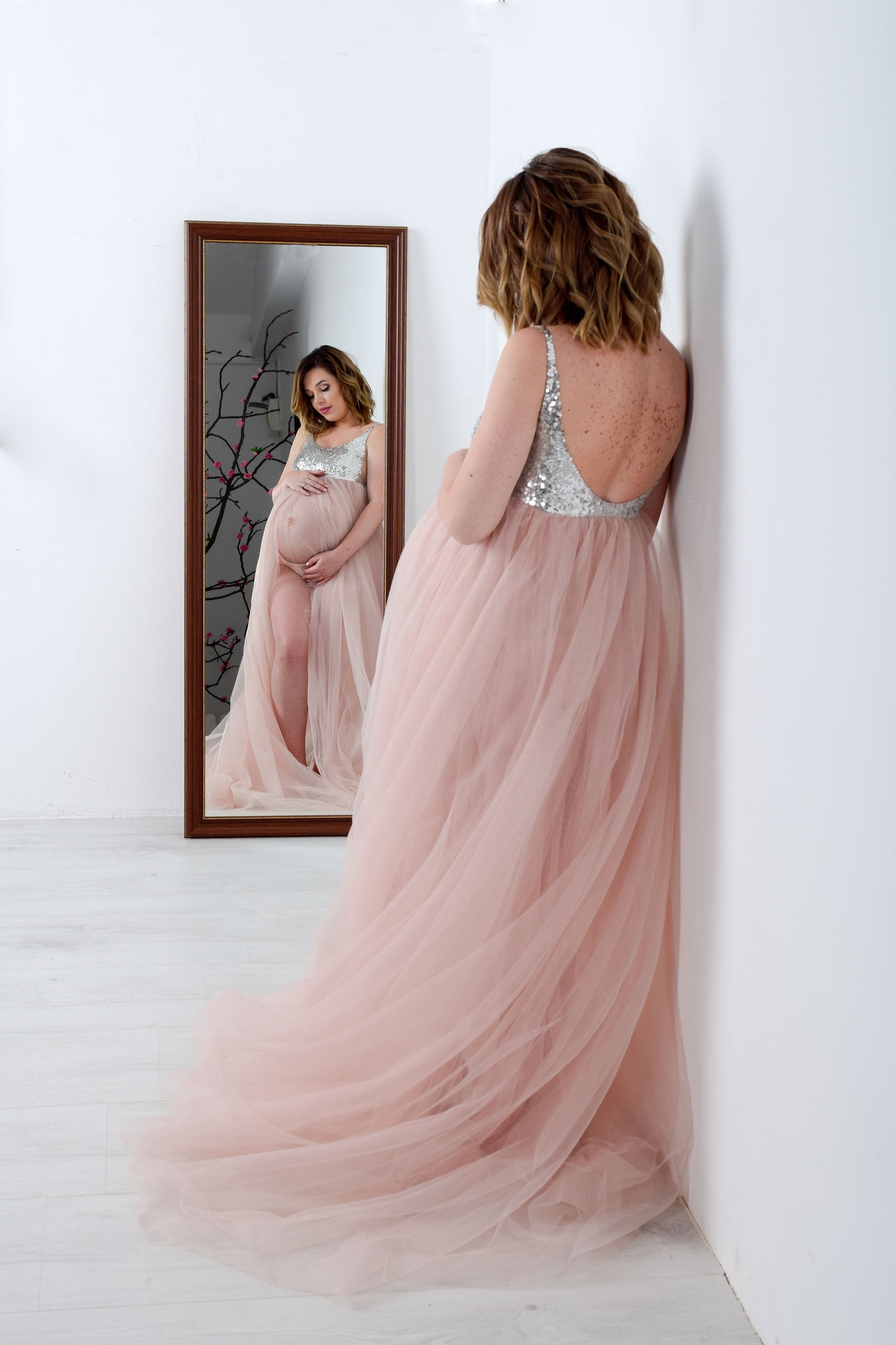 Фотосессия беременности. Фотограф в Ялте Инна Найден. Детский и семейный фотограф