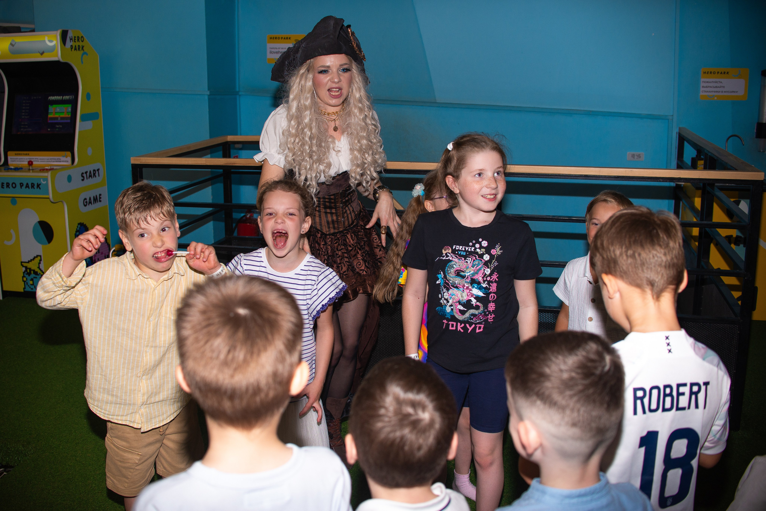 Выпускной в садике 2024. Семейный фотограф на выписку из роддома и крещение Минск Настя Гришук