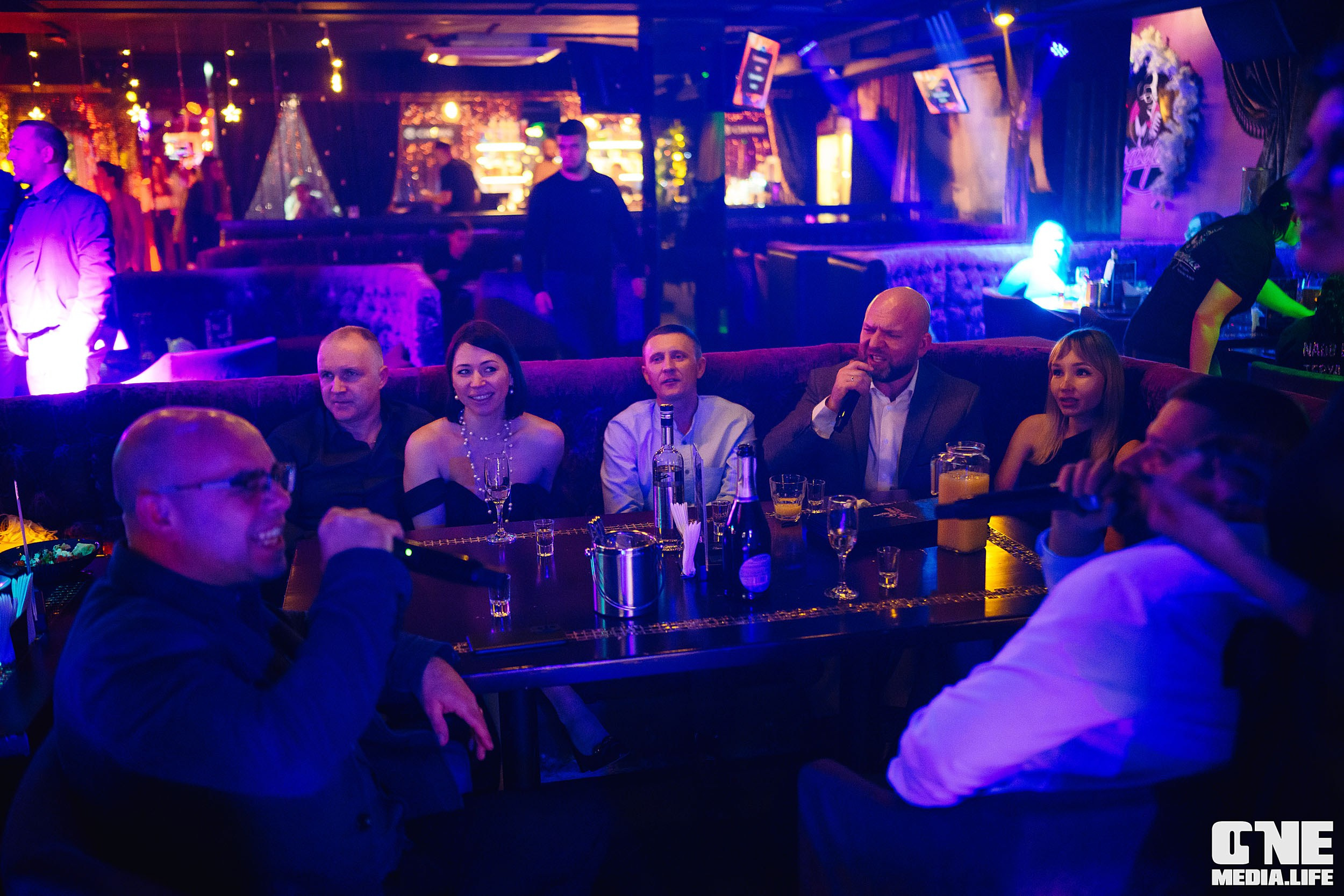 Фоторепортаж из караоке-клуба Эйфория. One Media Life: фоторепортажи, фотоотчеты с мероприятий и заведений