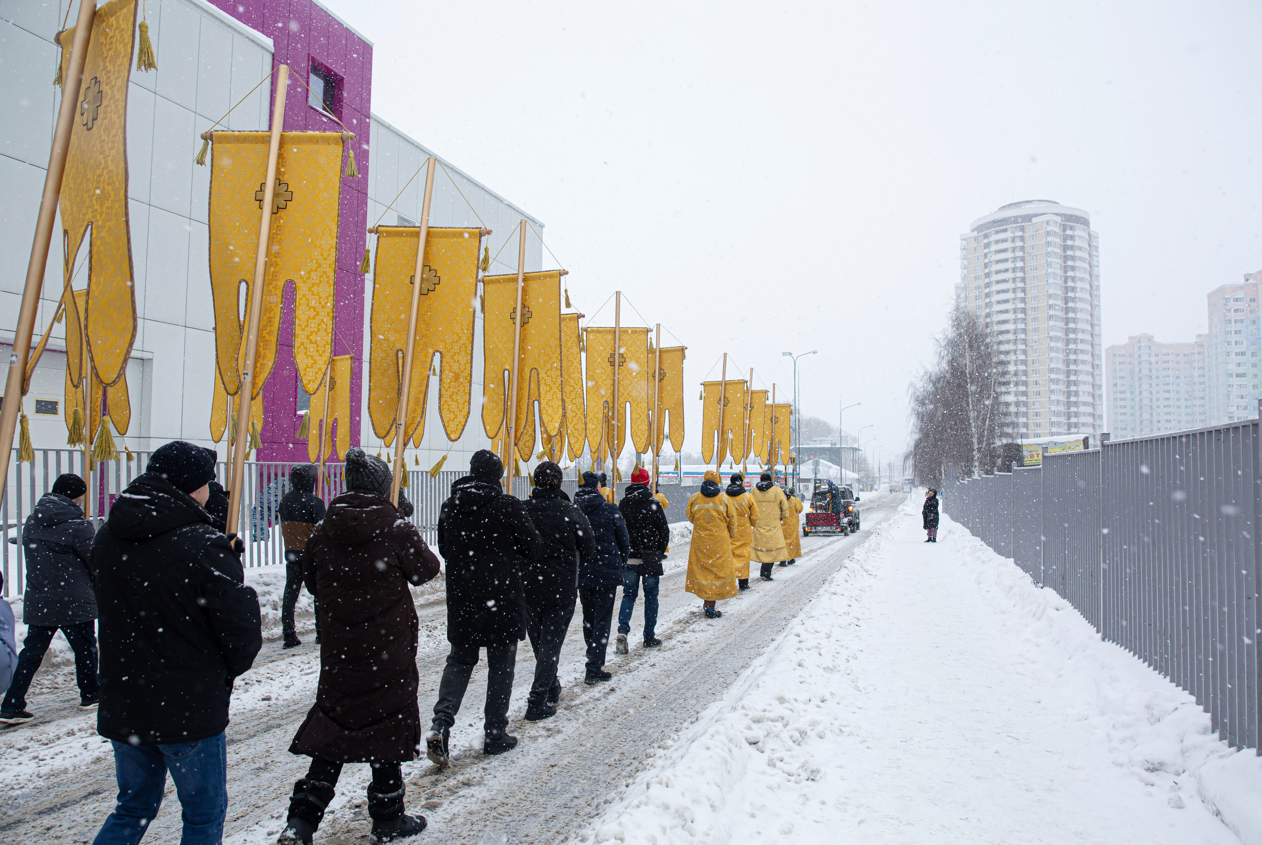 Крестный ход по д. Островцы Раменского городского округа. Семейный и детский фотограф Анна Петракова