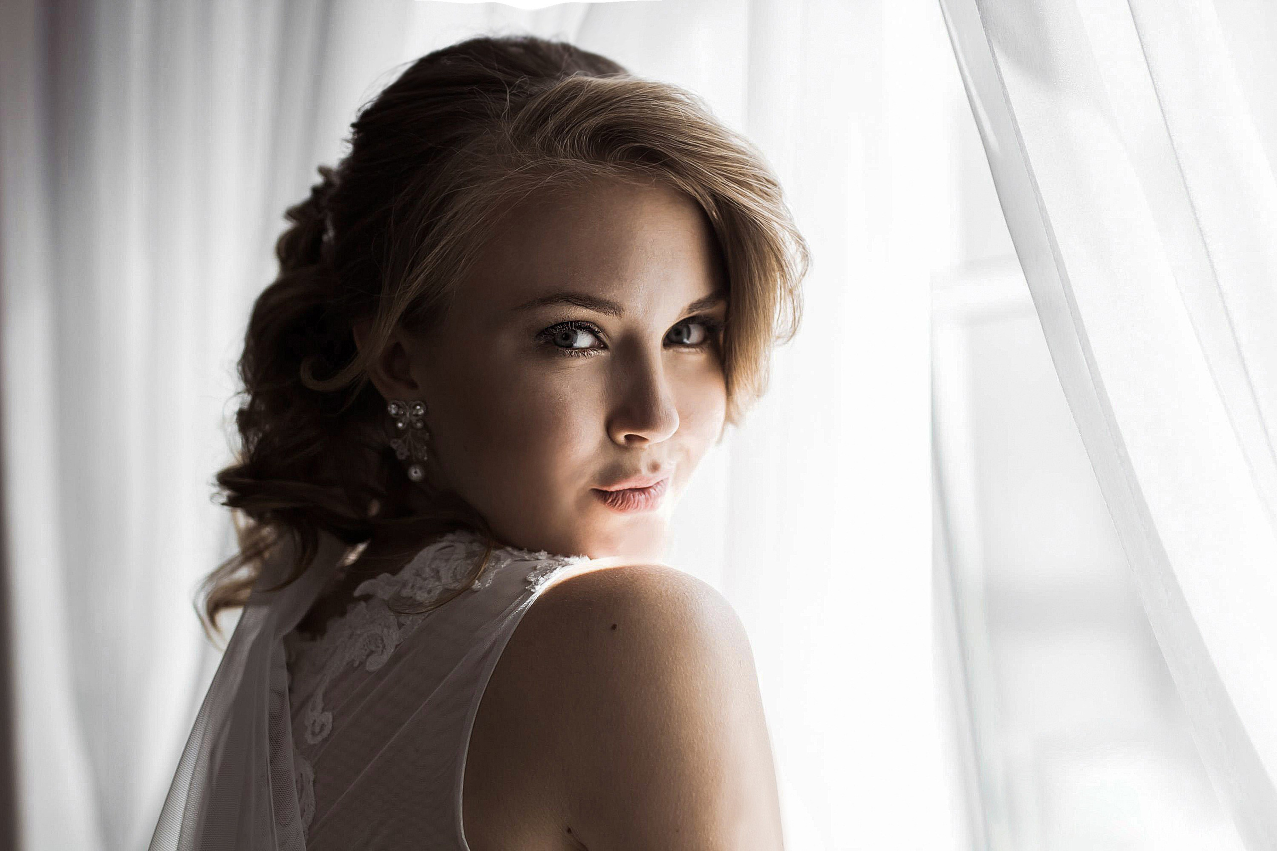 Регистрация в Петергофе, прогулка на метеоре. Елизавета и Роман. Свадебный, семейный и контент фотограф в Санкт- Петербурге Елена Грие