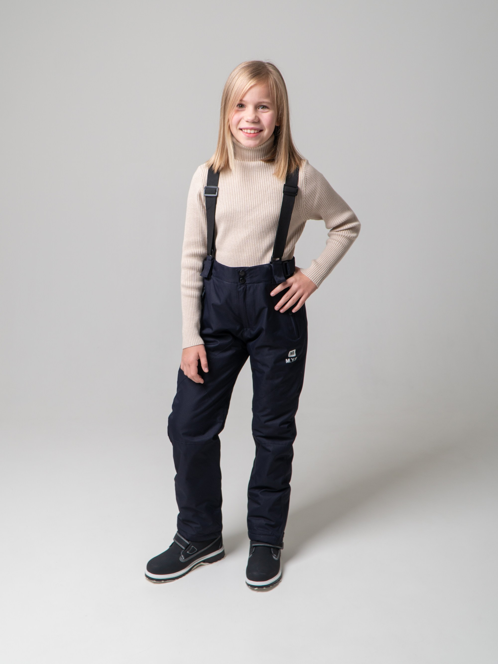 Модельная съемка. Фото для Маркетплейсов