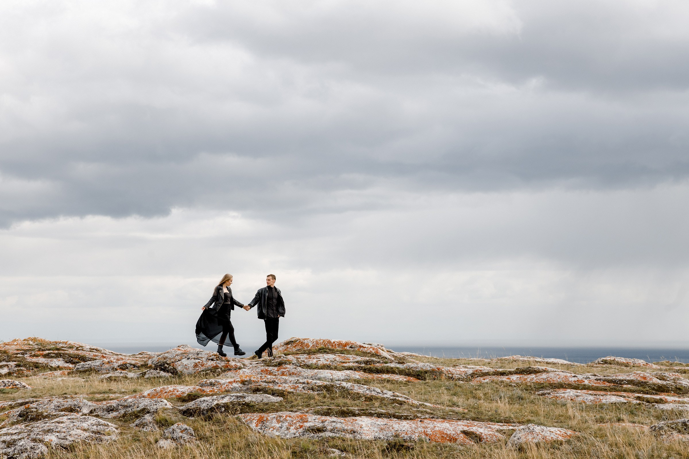 Полина и Женя. Лес, кожанки и 2 дня кайфа. Свадебный фотограф в Иркутске Сапаров Александр