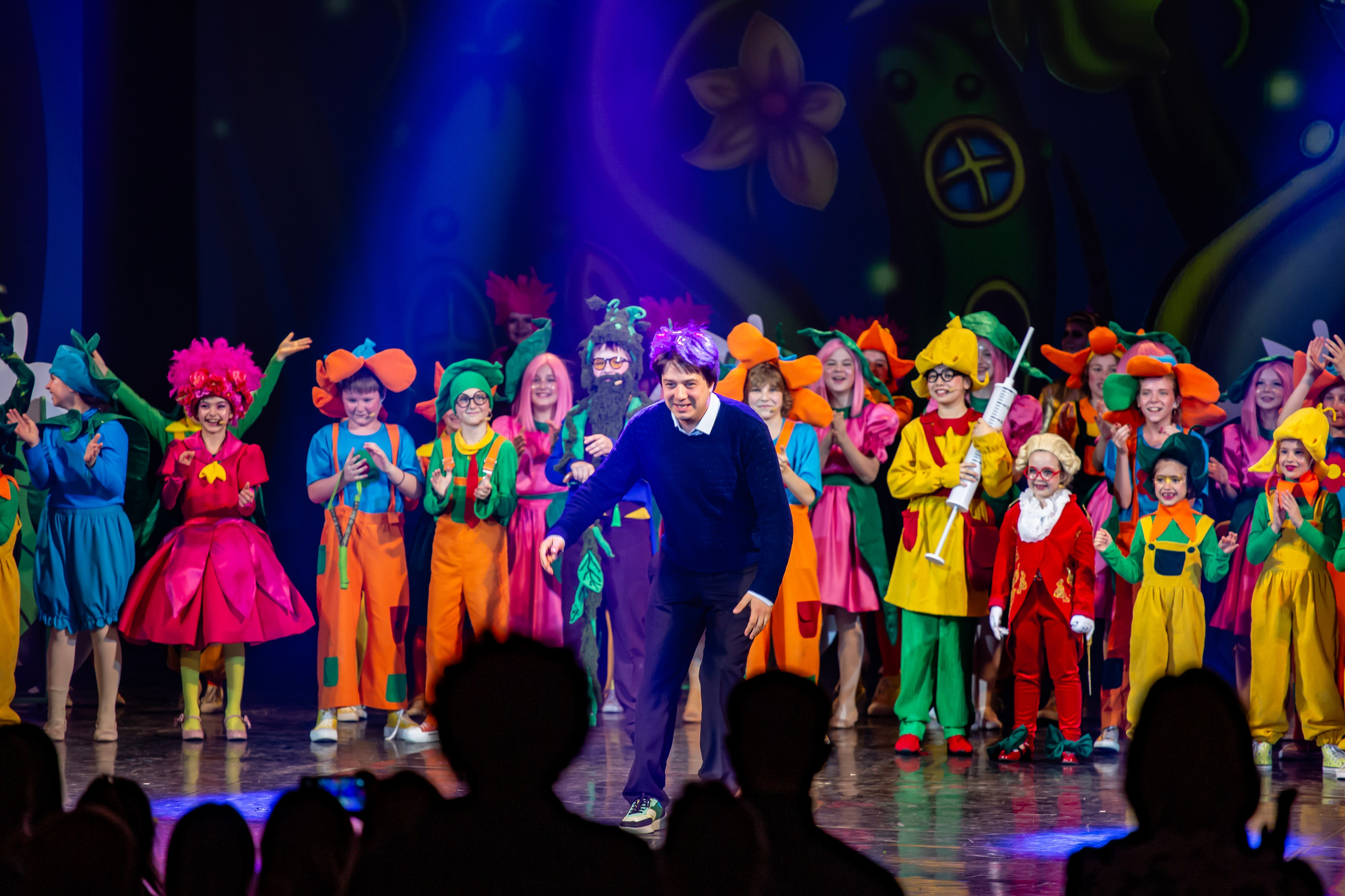 Мюзикл «Незнайка в царстве малюток» премьера Сочи солнышки и Сочи Соло. Фотограф в Сочи Юрий Шептаев