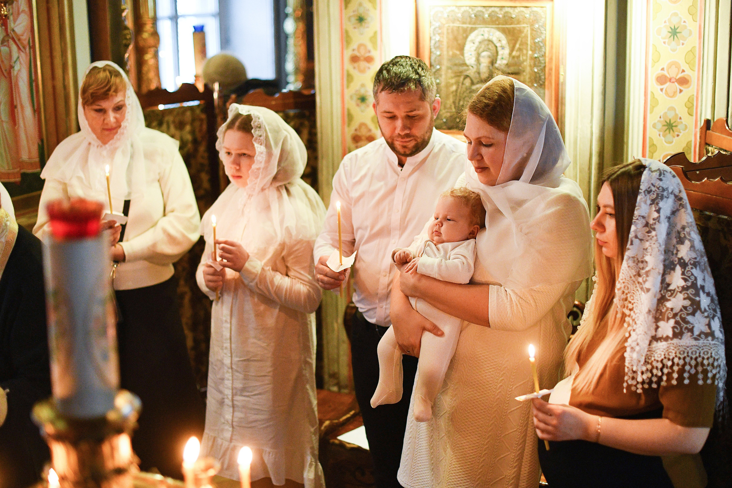 Крещение Анны. Храм Зосимы и Савватия. Гольяново. Свадебный и портретный фотограф в Москве Галина Борисова