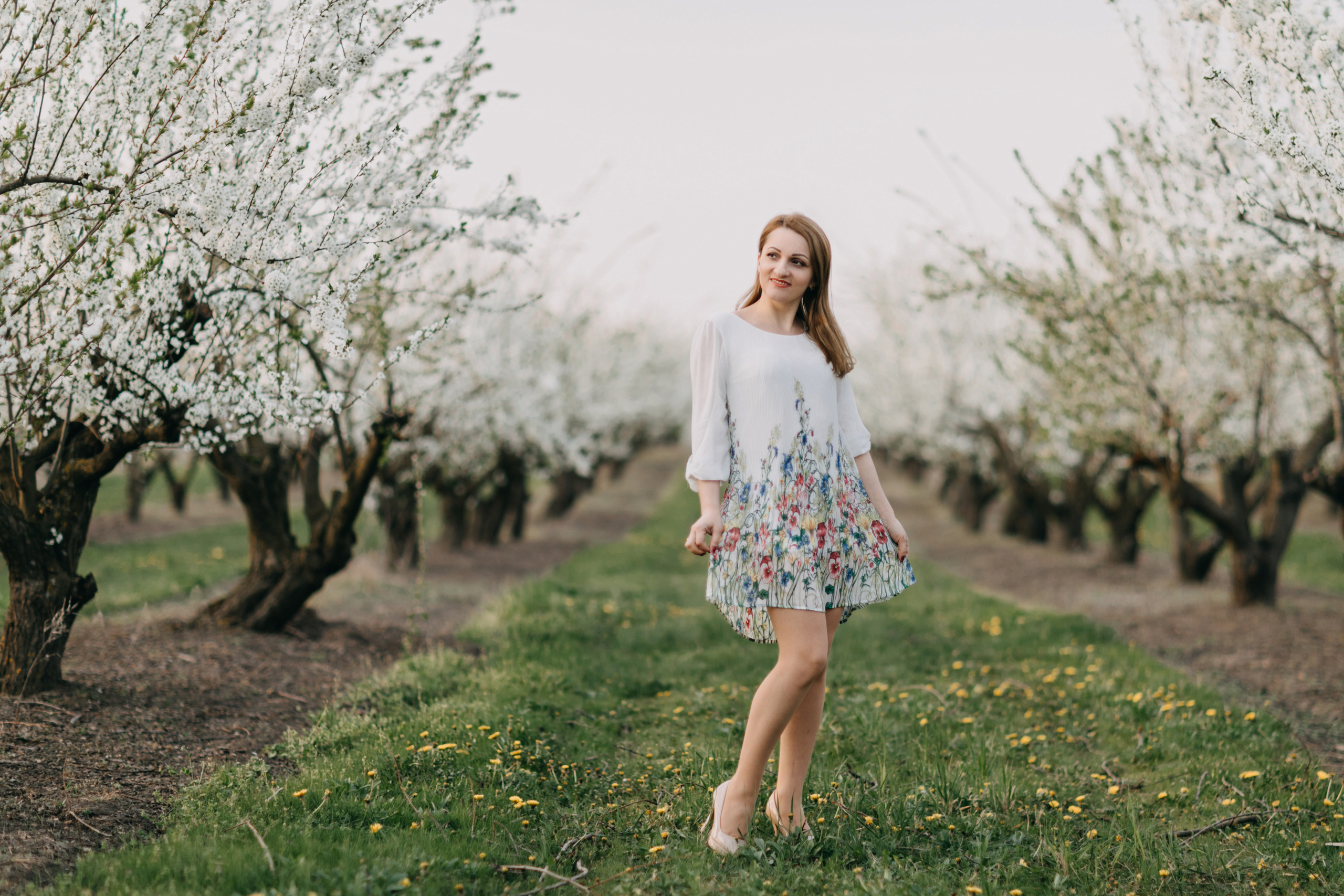 Фотосессия в весеннем саду