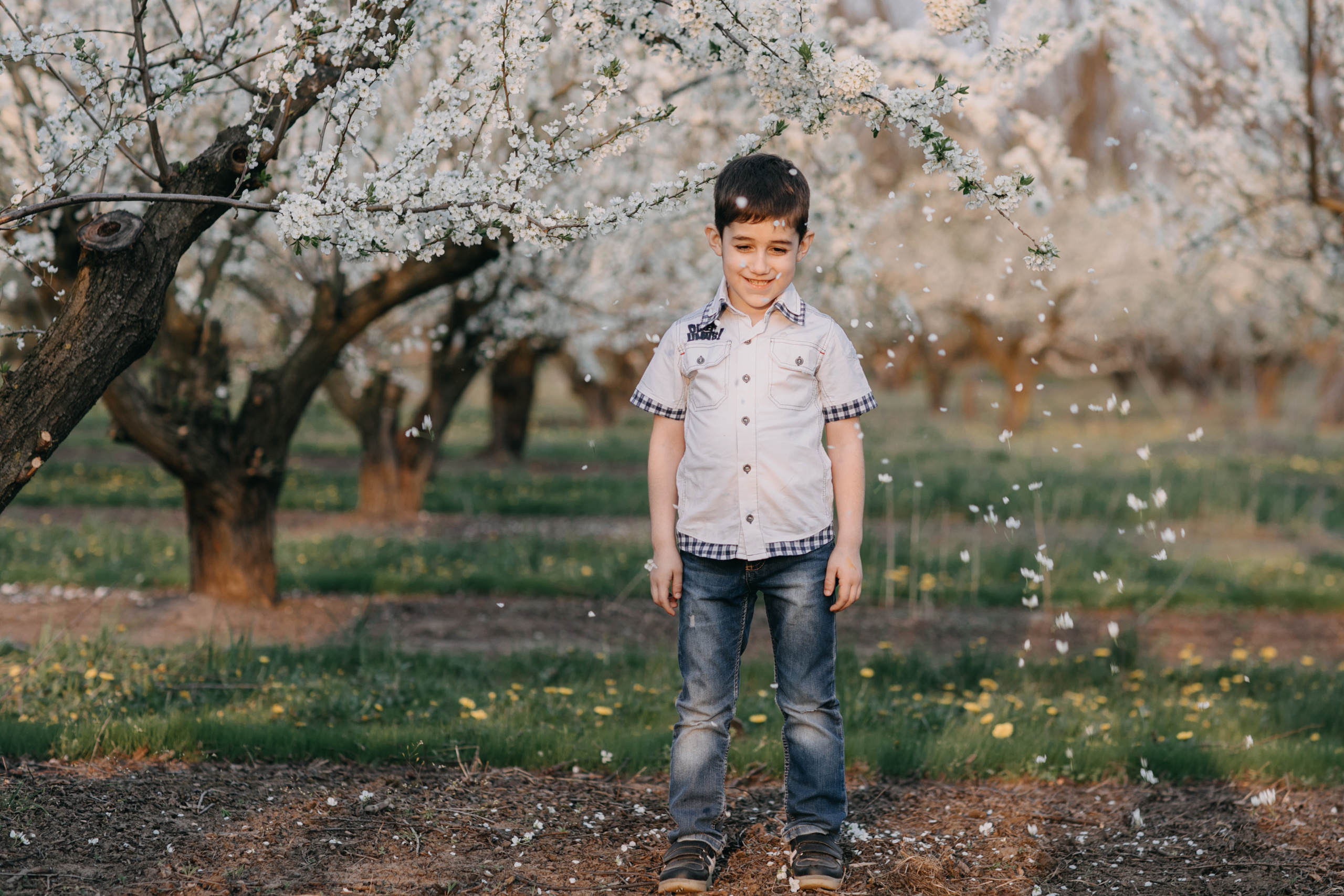 Фотосессия в весеннем саду