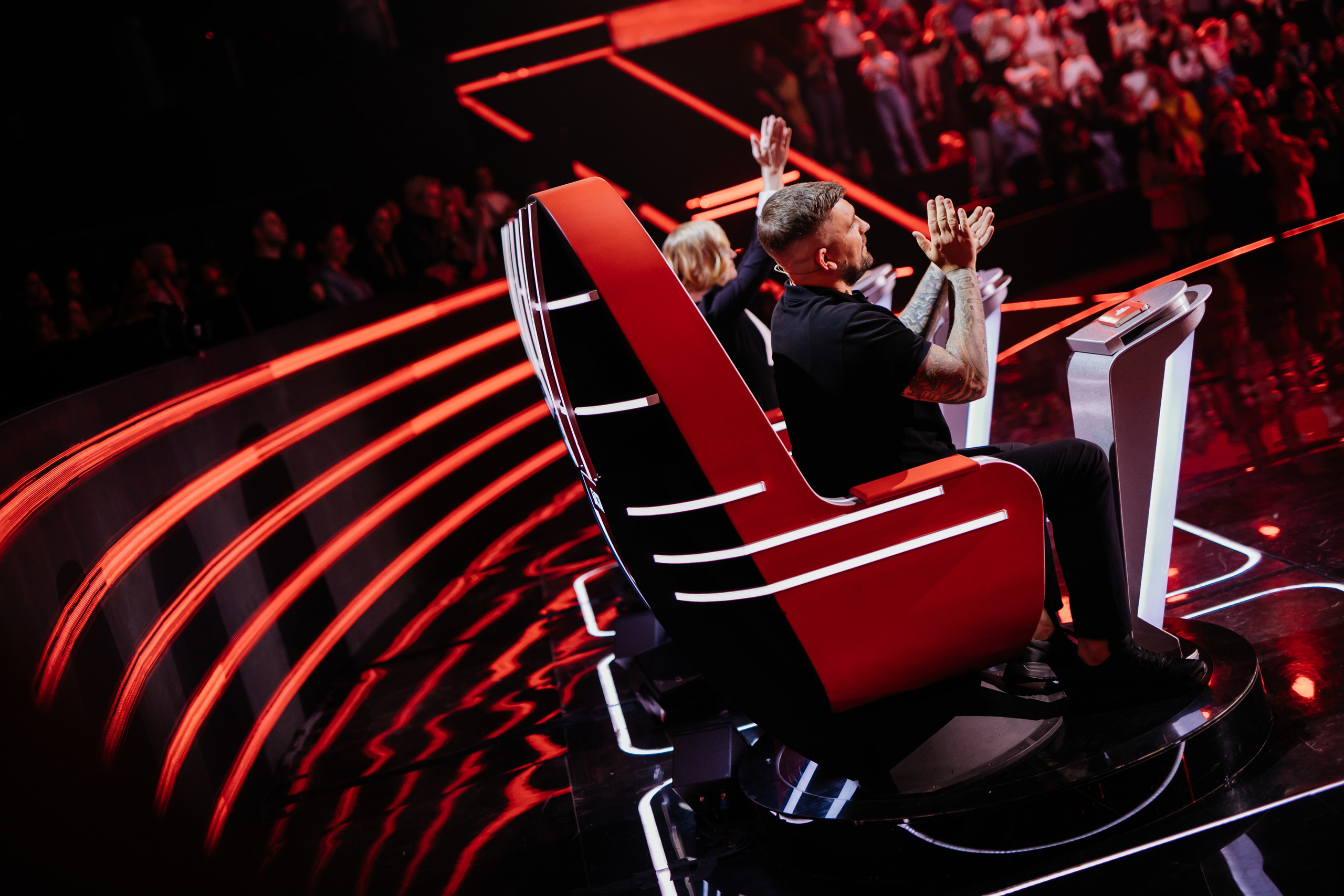 Виталий Кривцов Профессиональный репортажный фотограф сниму ваше мероприятие стильно, эмоционально и креативно. Репортажный, event, концертный и backstage фотограф из Москвы Виталий Кривцов