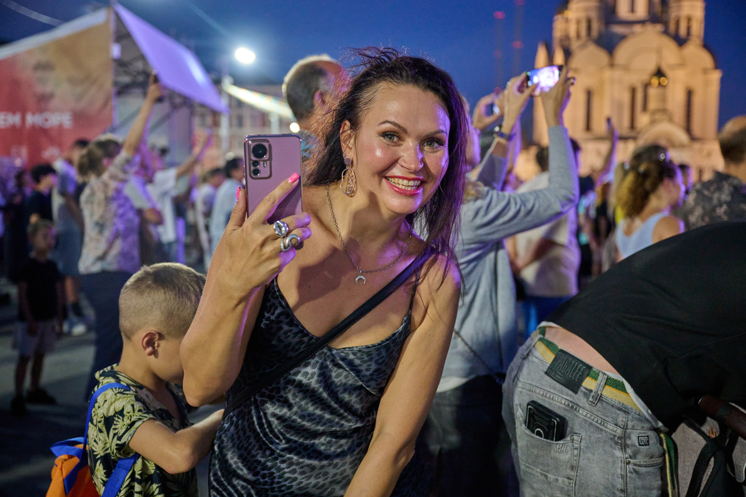 День молодежи вечерняя программа. Профессиональный репортажный фотограф Инесса Иминова