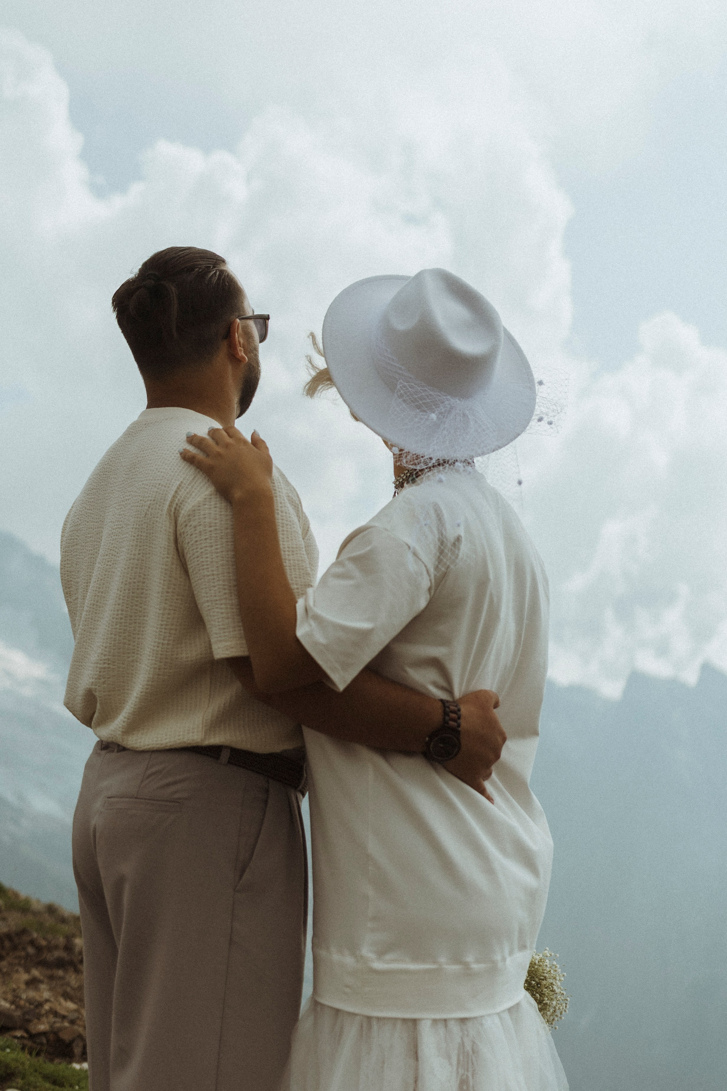 В ПОЛЕТЕ НЕЖНОСТИ. Фотограф Настя Конник | Пятигорск | Эльбрус | Домбай | Архыз