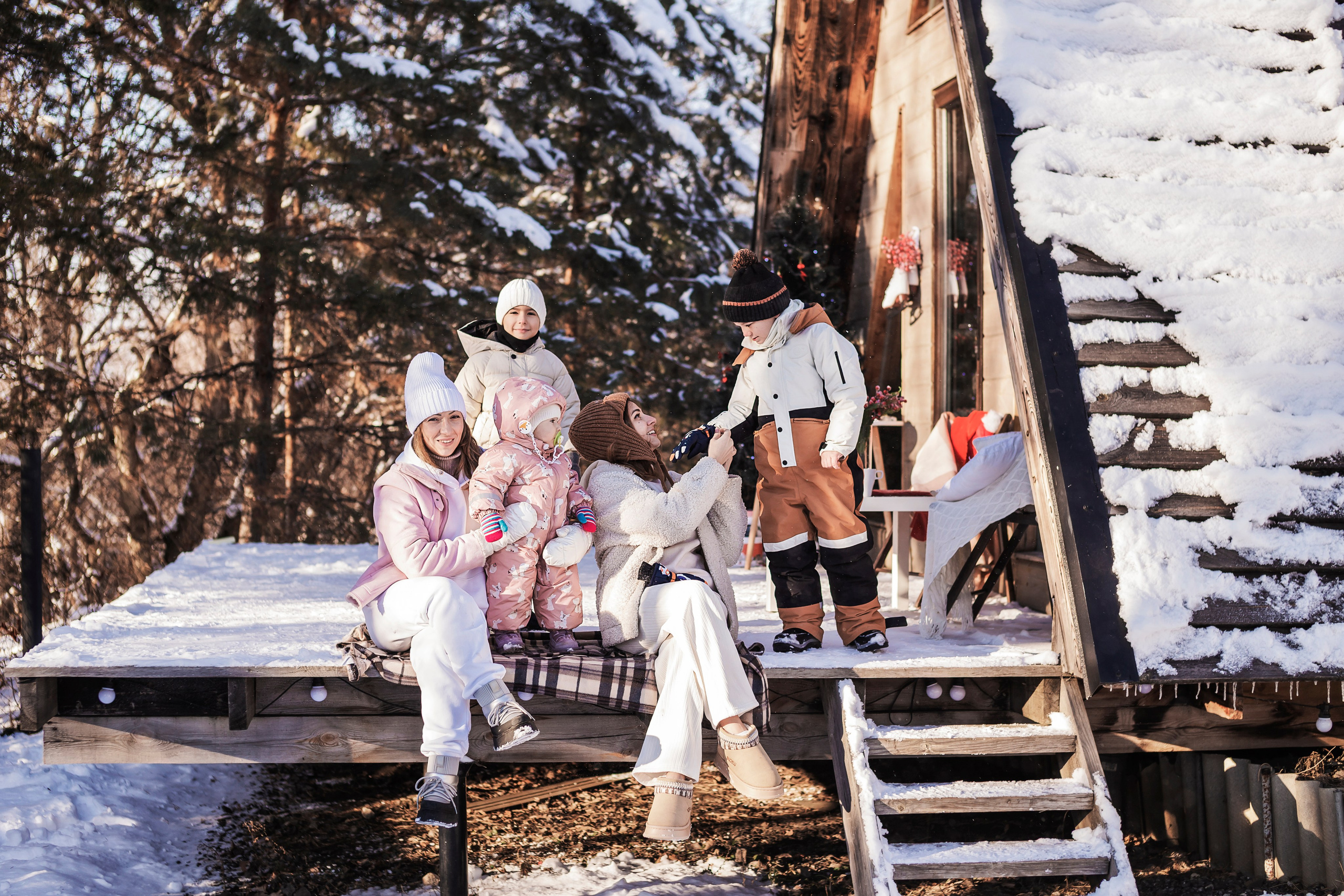 Фотопроект в доме в лесу. Семейный фотограф в Саратове