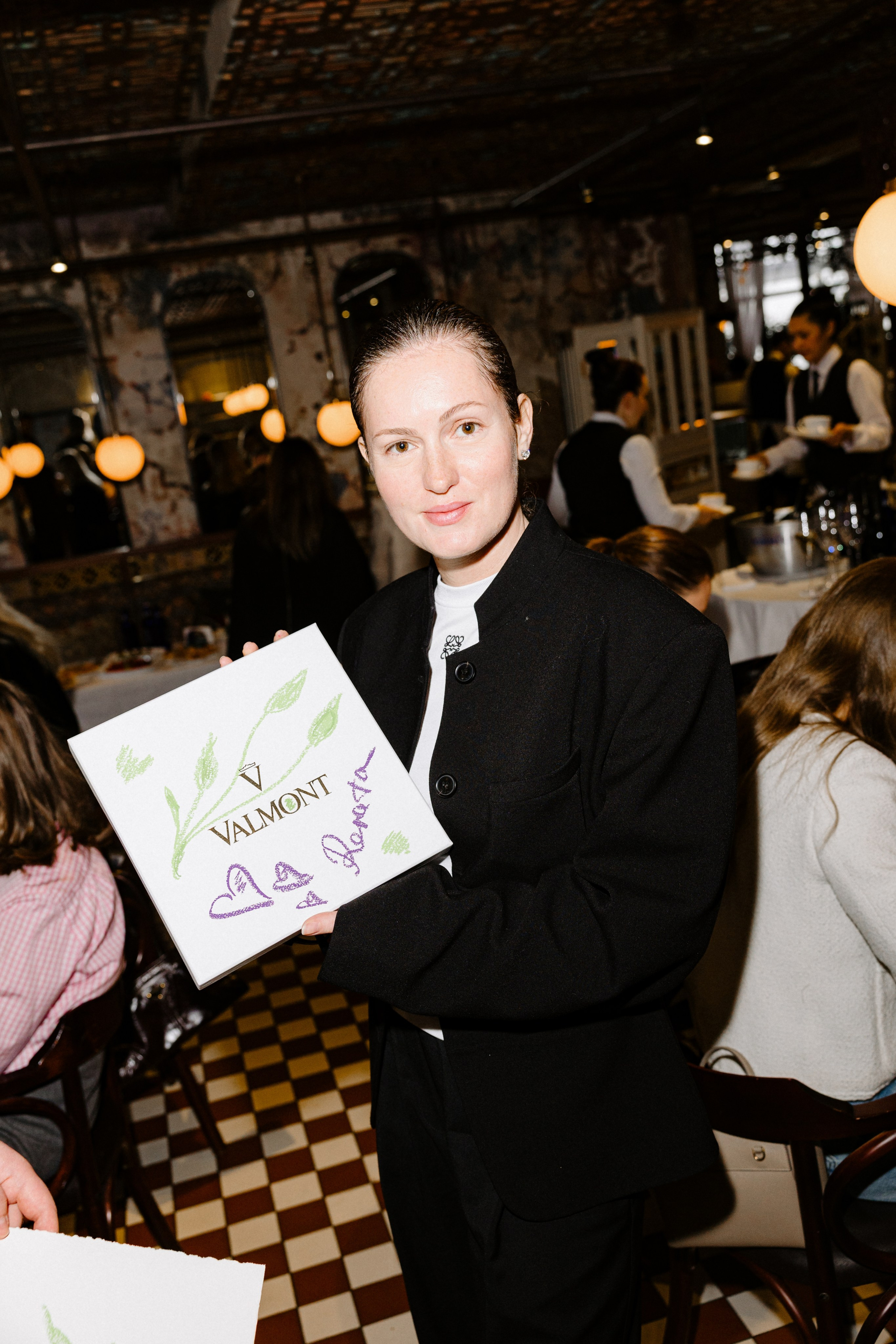 For VALMONT. Костя Жуков — фотограф в Москве