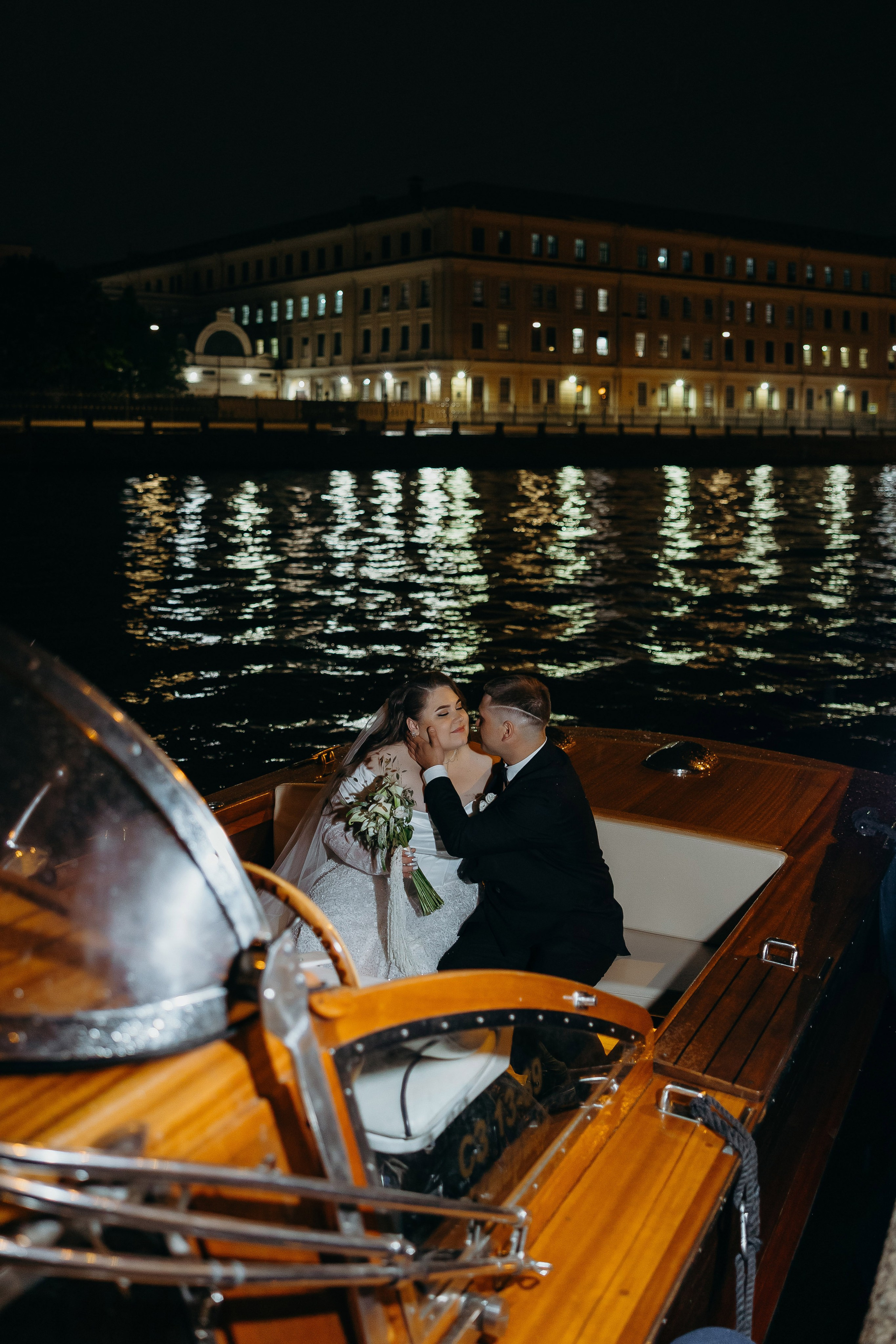 Свадебный день 25.05.25. Свадебный фотограф в Санкт-Петербурге