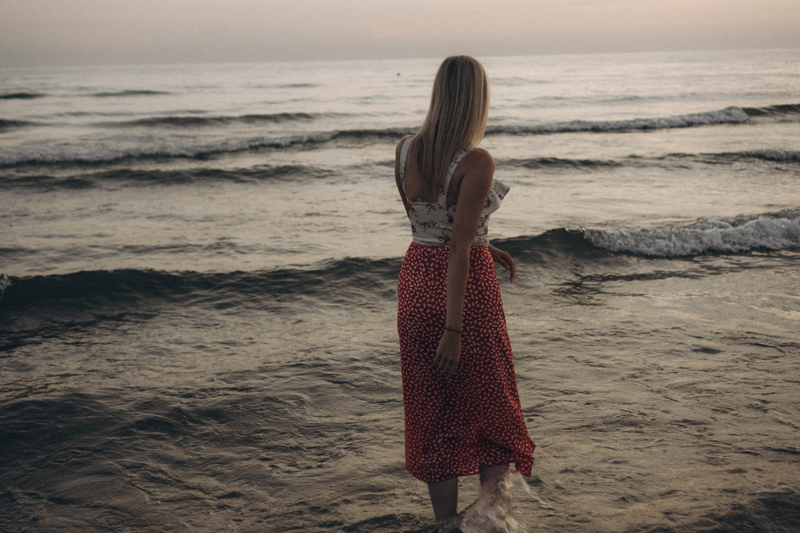 Июльский вечер на берегу черного моря. Профессиональный фотограф, Санкт-Петербург — Виктория Богомолова