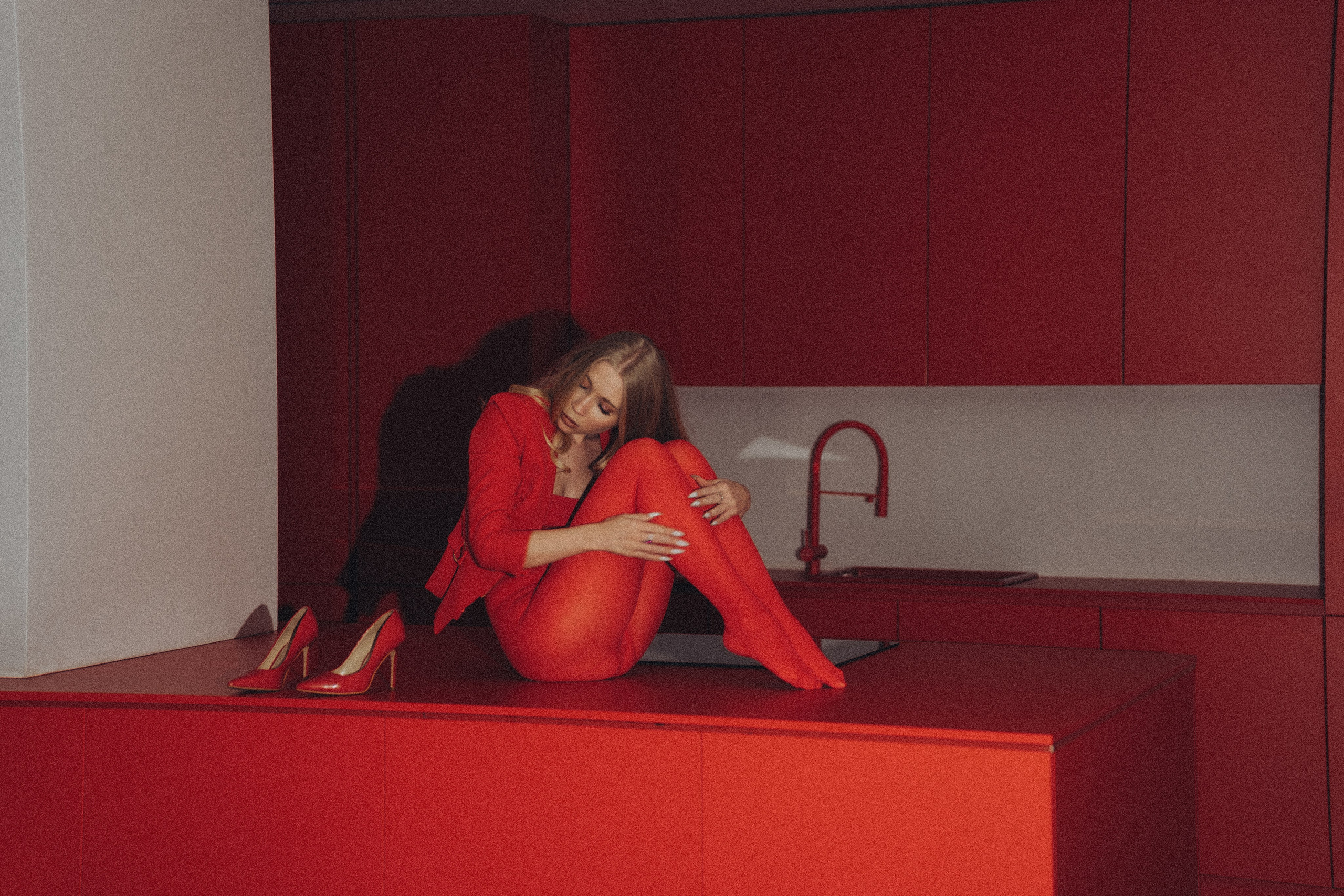 ФОТОСЕССИЯ К НОВОМУ ГОДУ В СТУДИИ С ЕЛОЧКОЙ КРАСИВЫЙ ОБРАЗ. Профессиональный фотограф, Санкт-Петербург — Виктория Богомолова