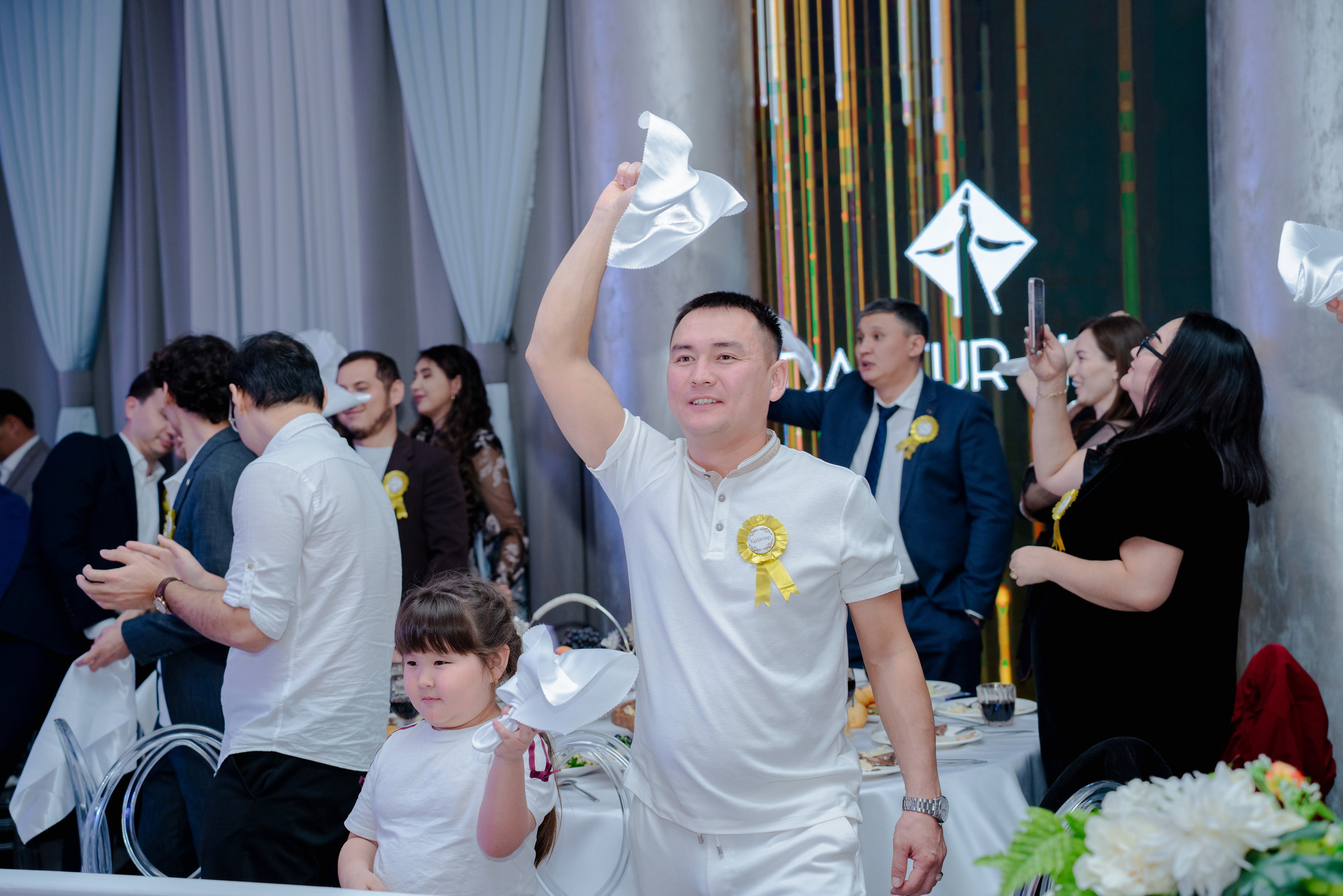 KAMILLA QYZ UZATU. Nomad media