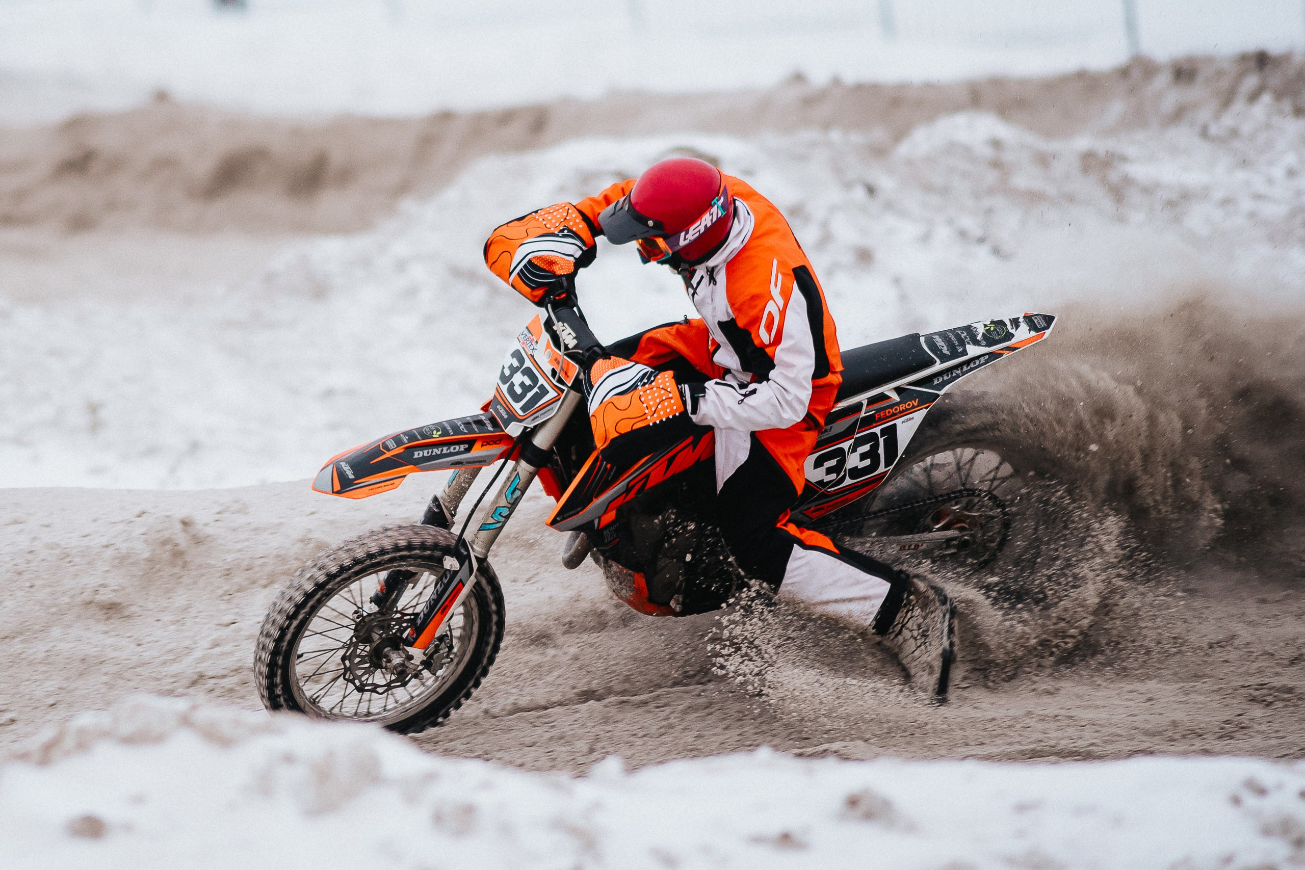 29.12.2024 — Праздничная тренировка на мотоциклетной трассе Люскус. Репортажный фотограф в Кемерово