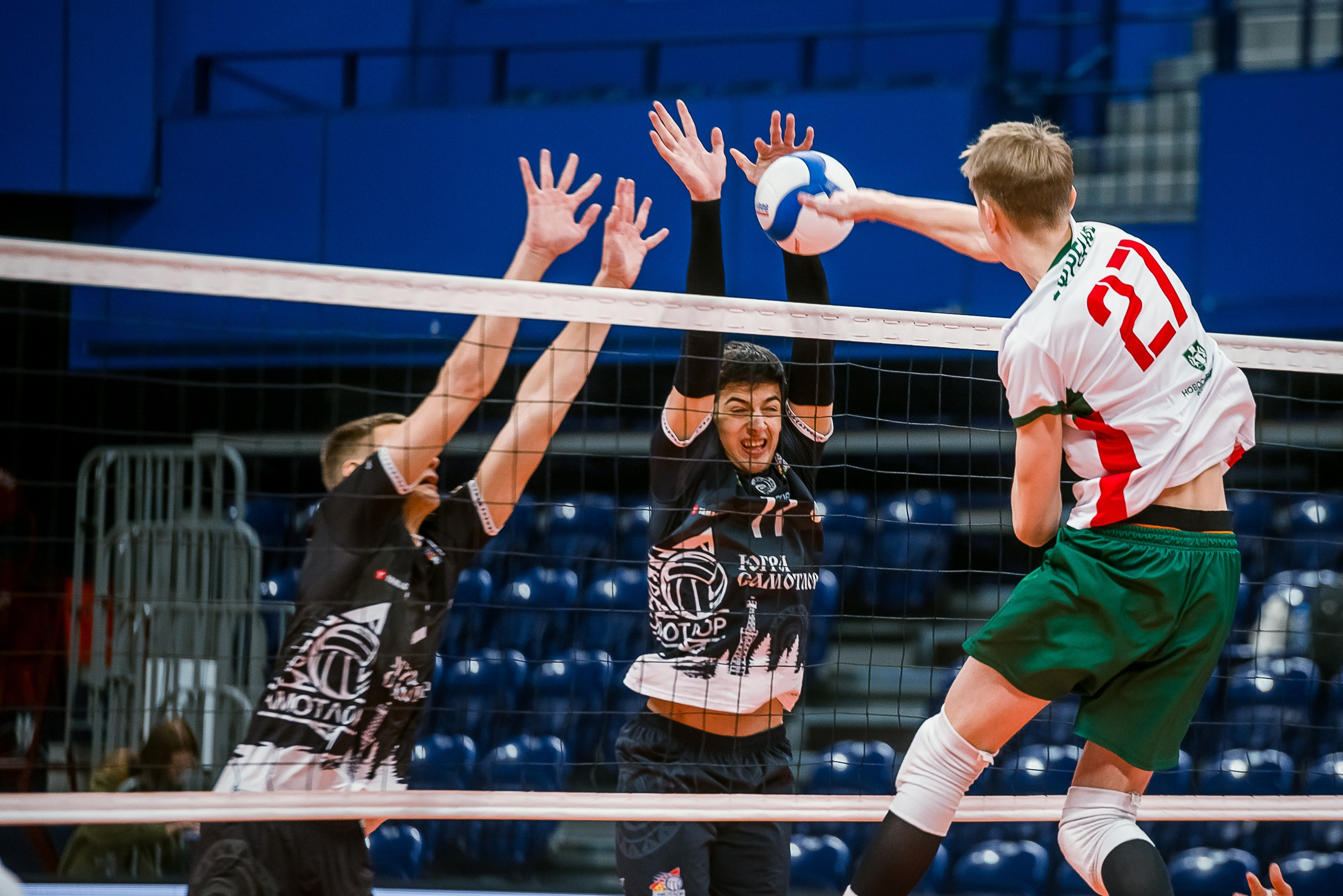 Волейбол — Молодежная Лига — 7ой тур. Репортажный фотограф в Кемерово