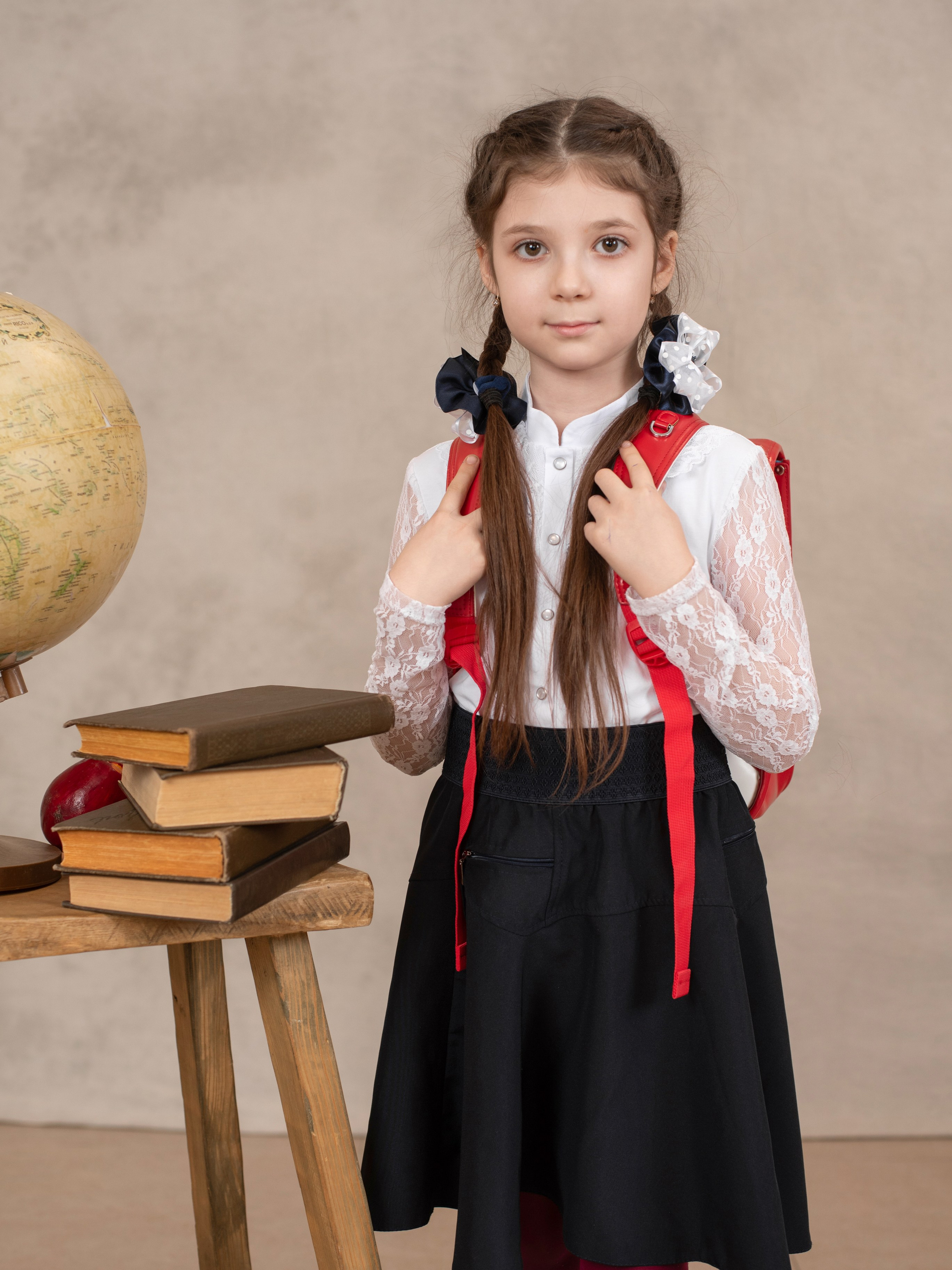 Общие фотографии 1-11 класс. Выпускные альбомы в Тюмени для школ, садов, вузов спортивных секций