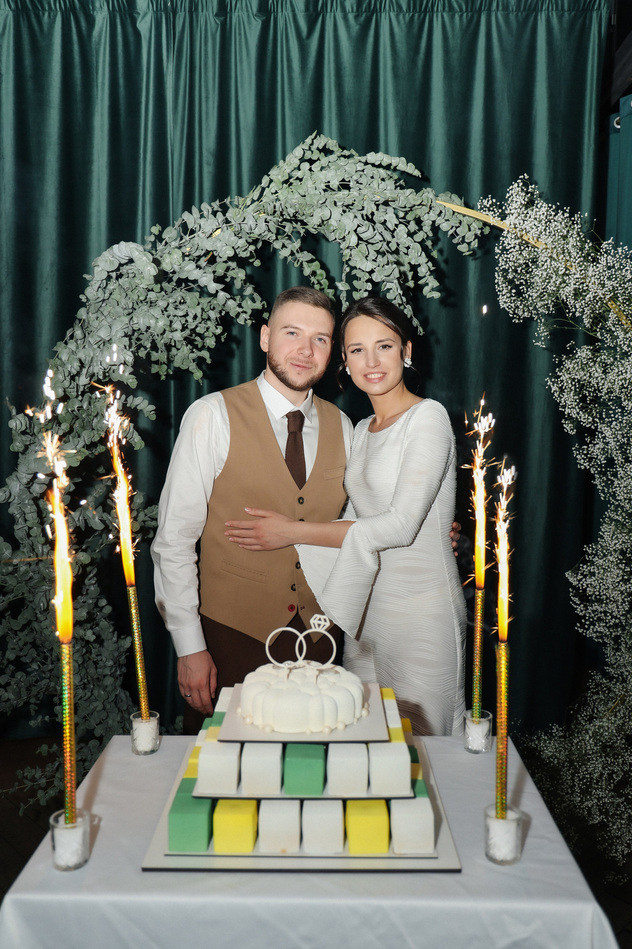 Е. +  П. С утренних сборов и до торта. Семейный и lovestory фотограф в Москве Светлана Коняхина