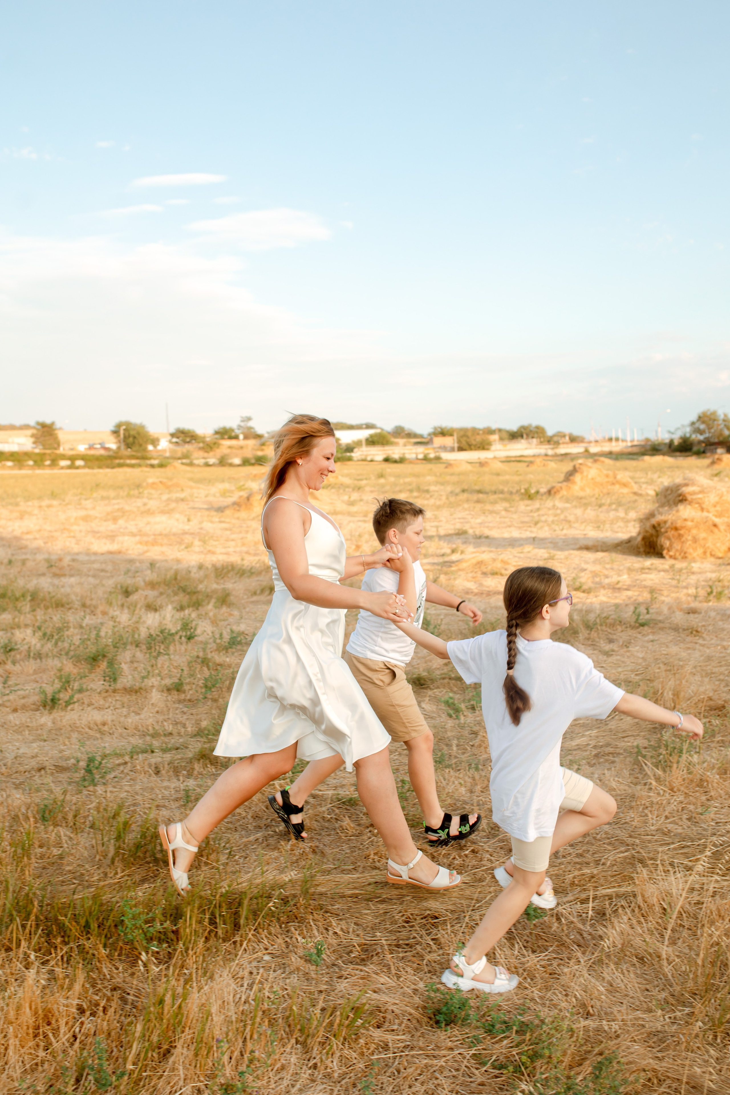 Анна, Настя и Андрей. Фотограф в Геленджике, Архипо-Осиповке, Абрау-Дюрсо, Кринице Виктория