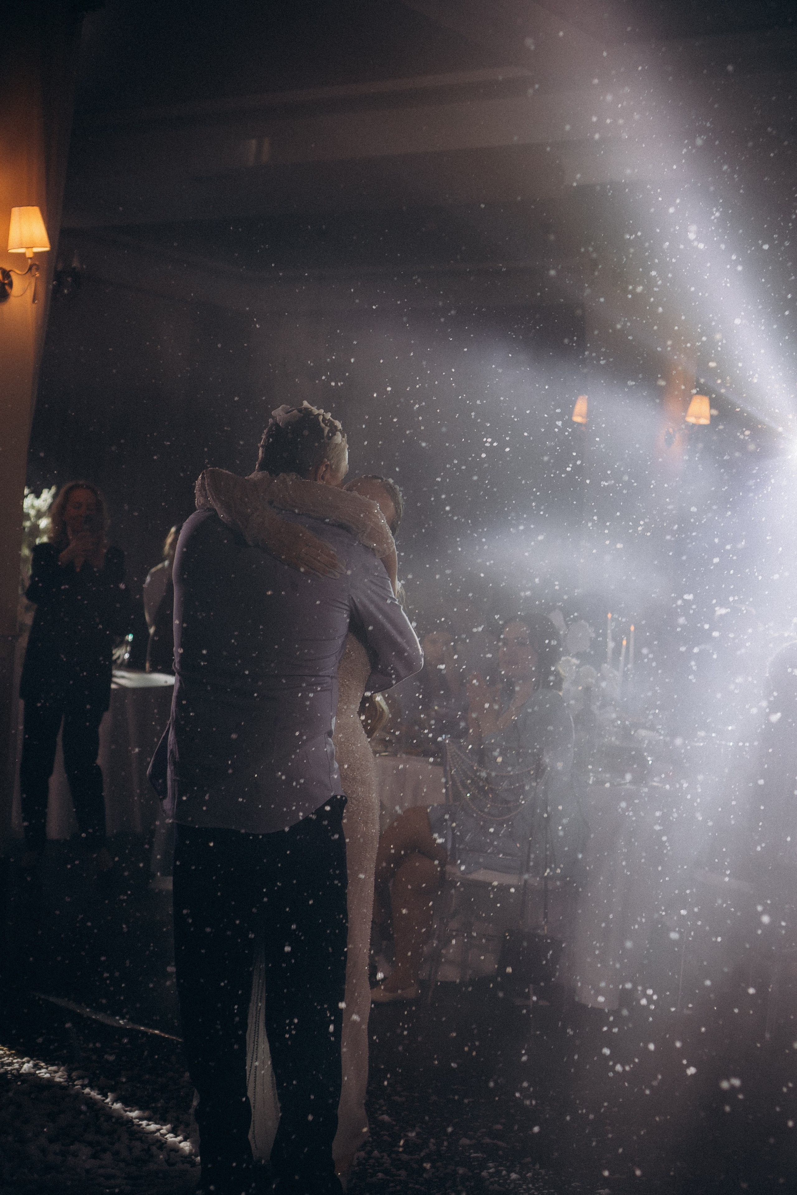 ТАНЕЦ С ПАПОЙ СВАДЕБНМ БАНКЕТЕ (СНЯТО В СИБИРЕ В НИЖНЕВАРТОВСКЕ). Профессиональный фотограф, Санкт-Петербург — Виктория Богомолова