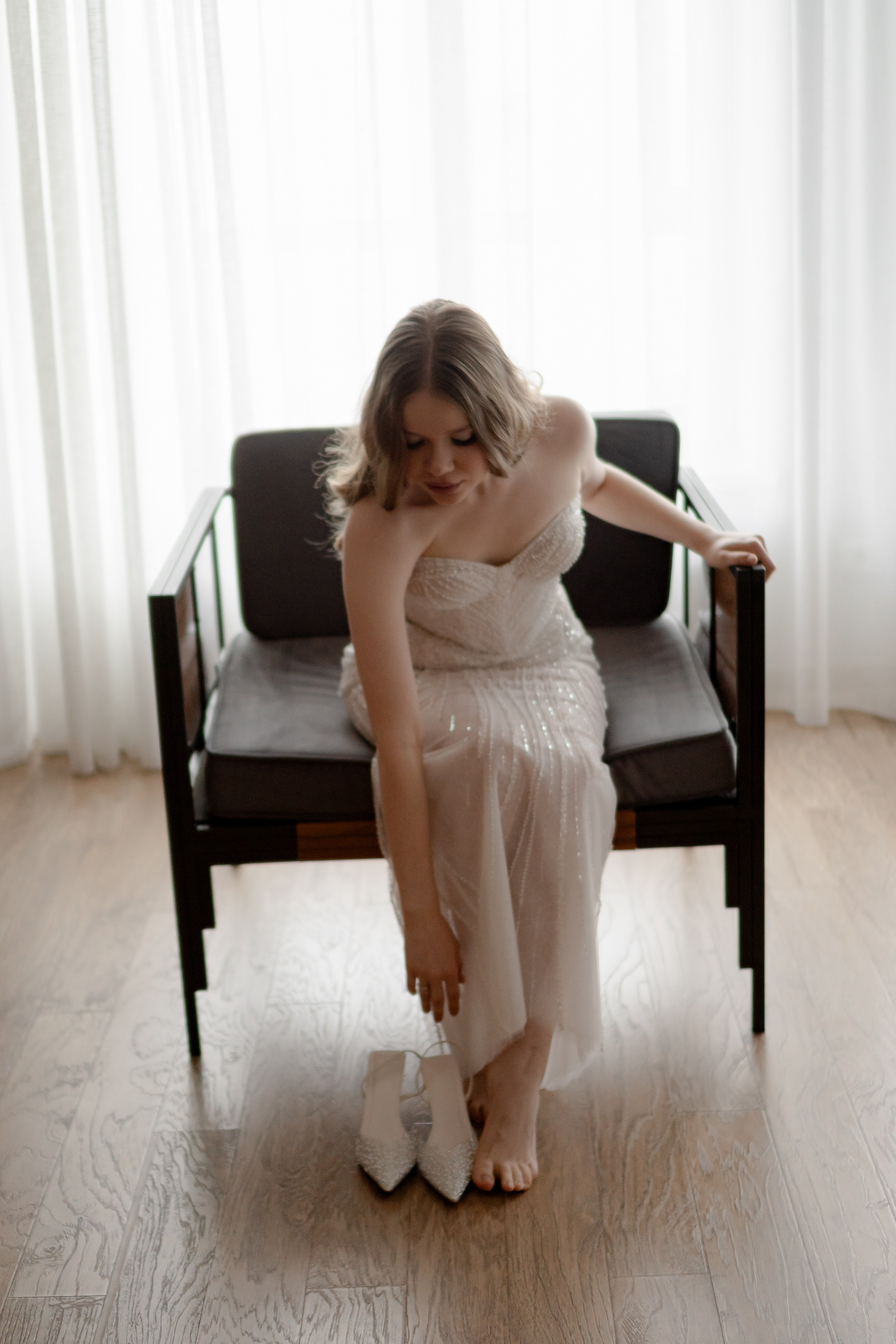 СВАДЕБНАЯ СЬЕМКА СБОРОВ В ОТЕЛЕ И ВЫЕЗД НА ЦЕРЕМОНИЮ (СНЯТО В СИБИРЕ В НИЖНЕВАРТОВСКЕ)М. Профессиональный фотограф, Санкт-Петербург — Виктория Богомолова