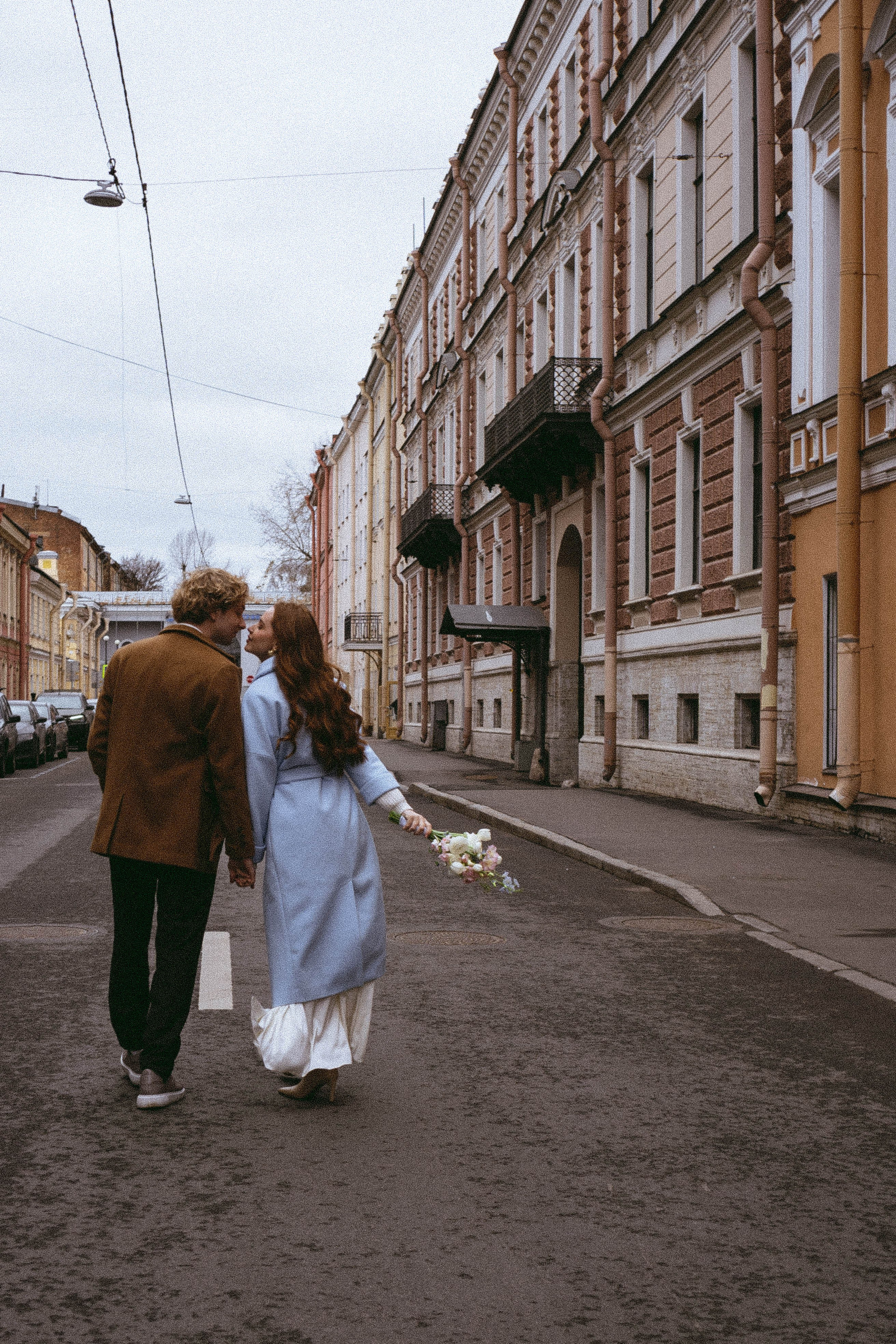 СВАДЕБНАЯ ПРОГУЛКА ПО ПЕТРОГРАДКЕ ВЕСНОЙ (ФОТОСЕССИИЯ ПАРЫ СВАДЕБНАЯ). Профессиональный фотограф, Санкт-Петербург — Виктория Богомолова