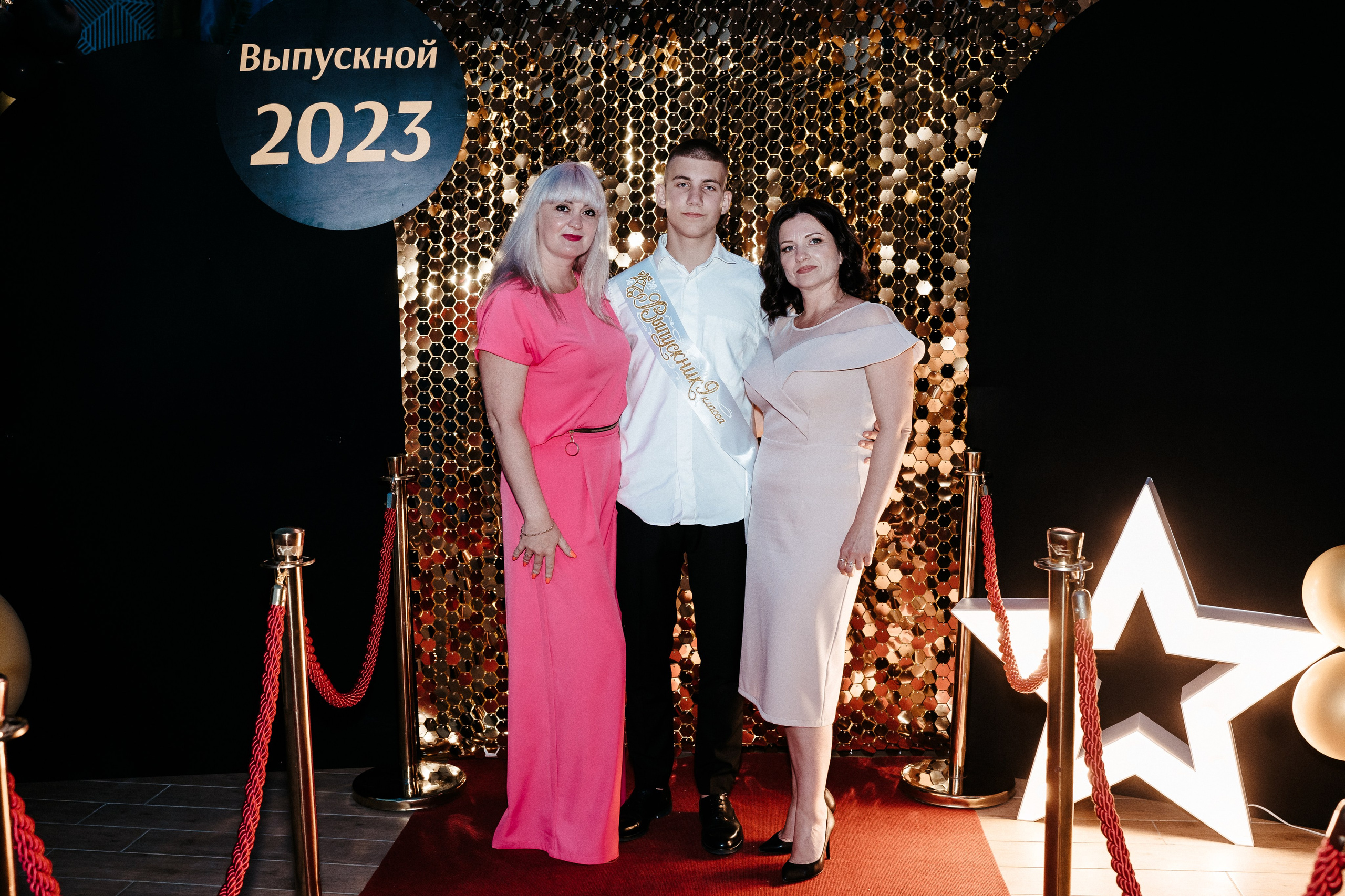 Выпускной «Ribiza». Свадебный фотограф в Симферополе