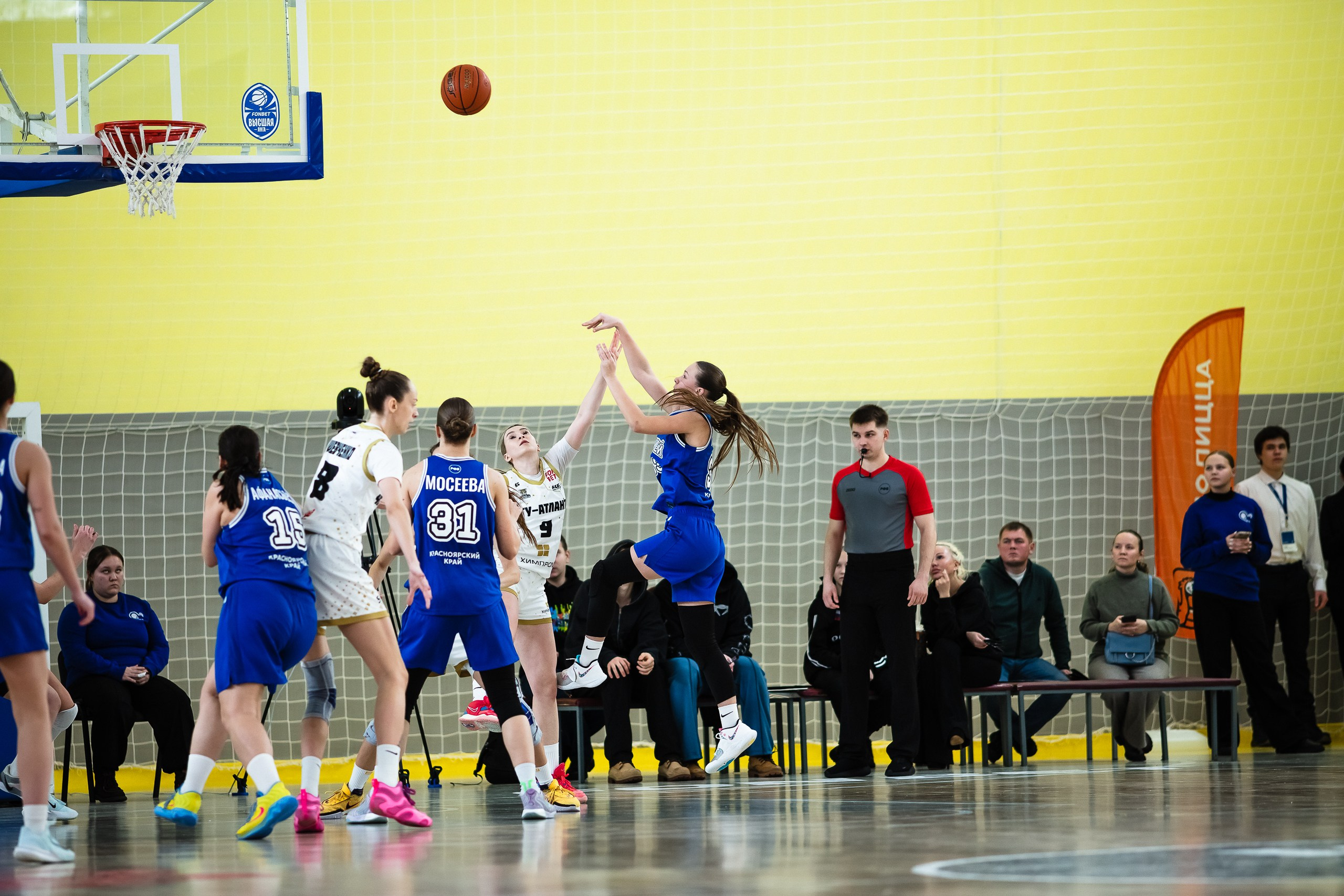 ЧГУ-Атланта — Енисей. Фотография