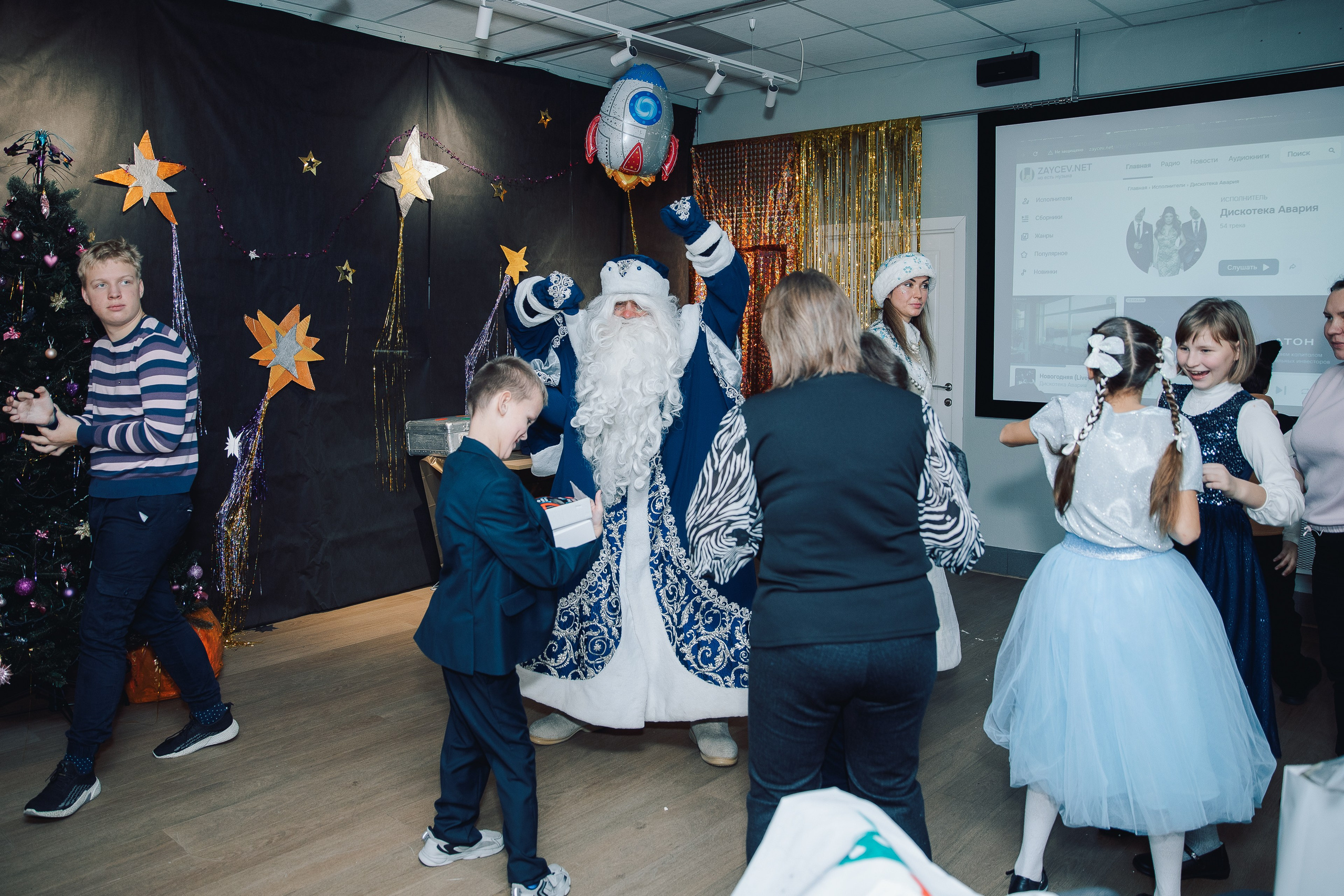 23.12 Особенная елка для фонда «Мы тоже тут». Фотограф в Санкт-Петербурге Алена Сертакова