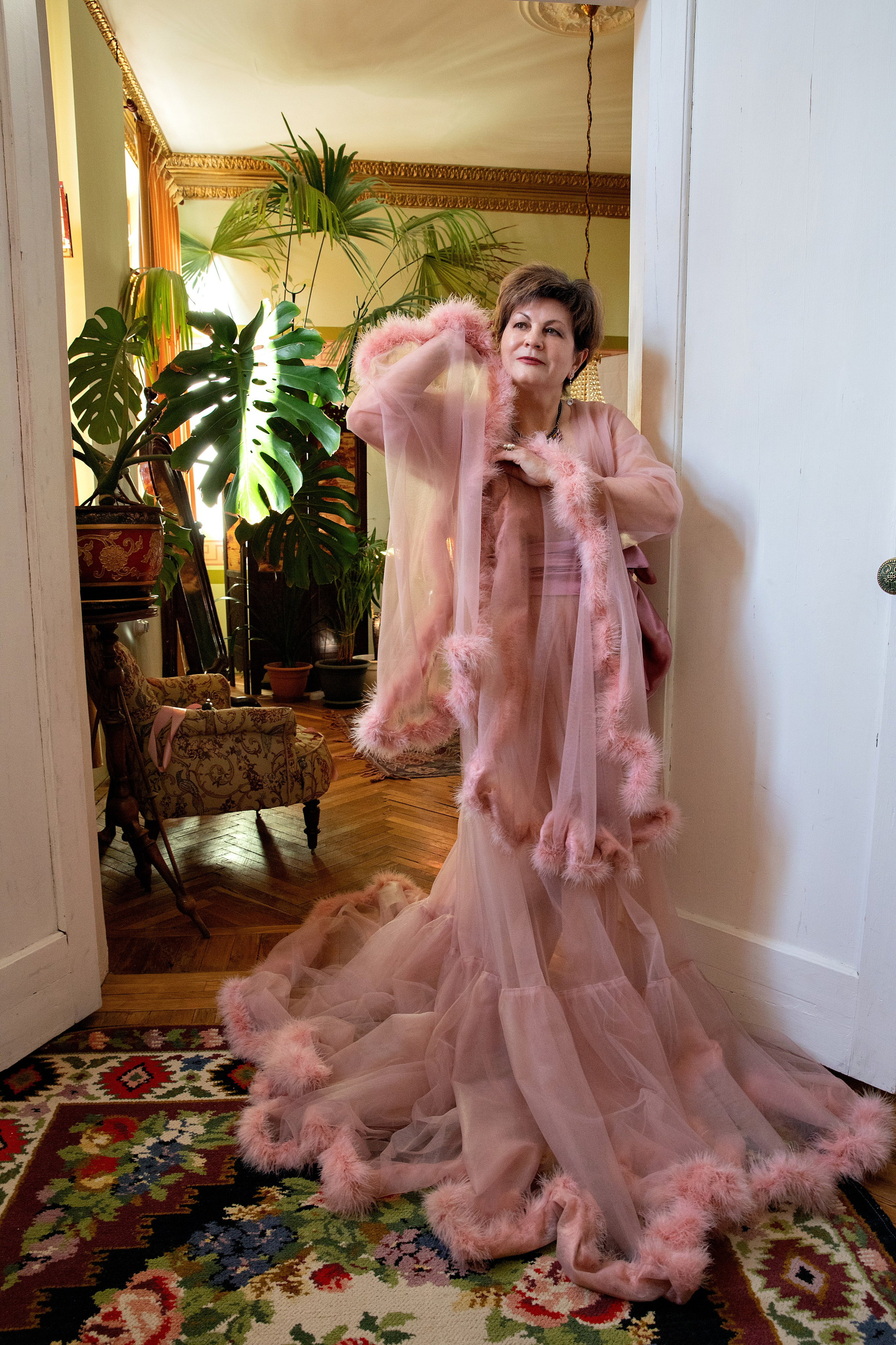 ПОРТРЕТ МУДРОСТИ И ГРАЦИИ